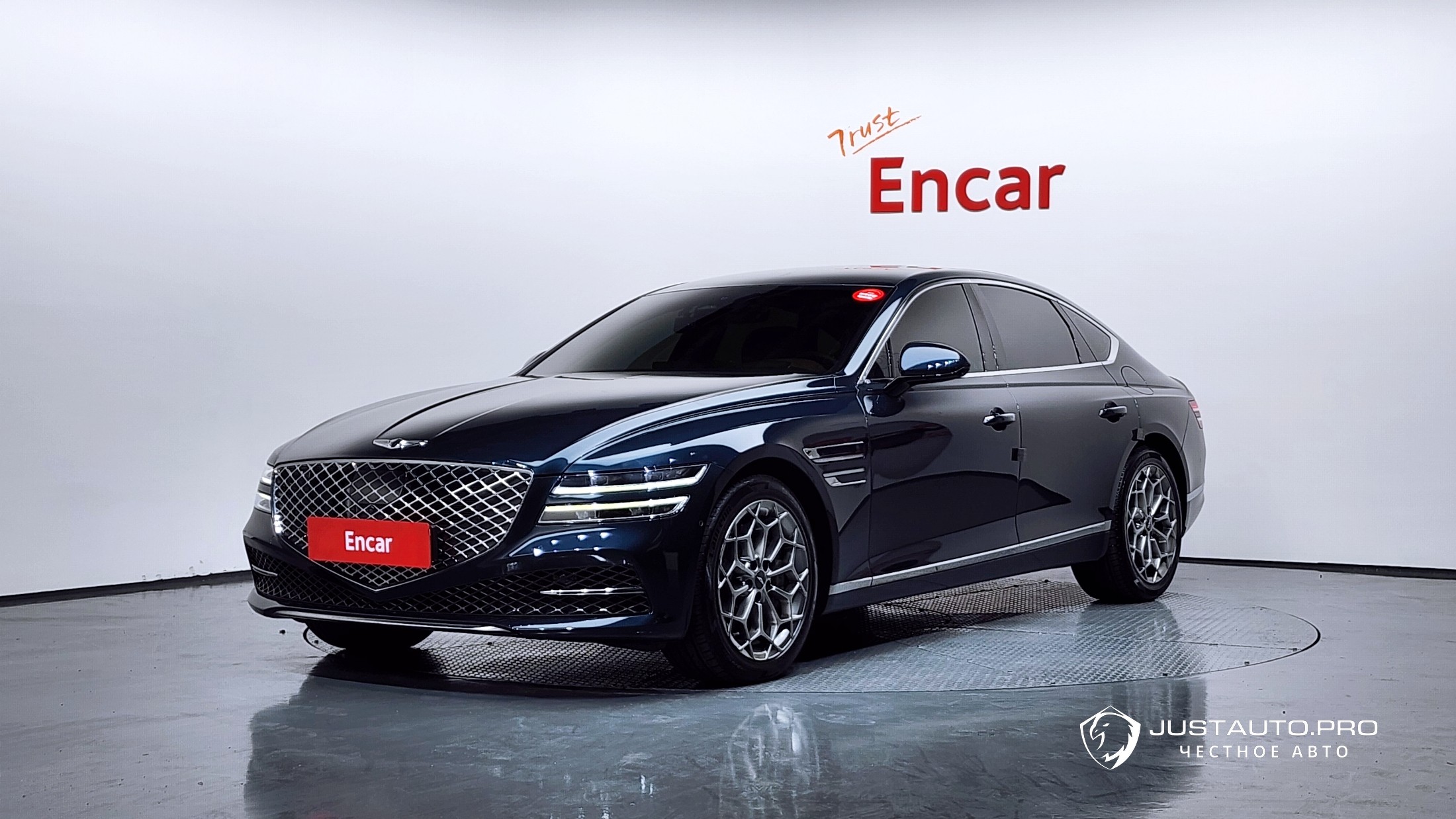 Автомобиль Genesis G80