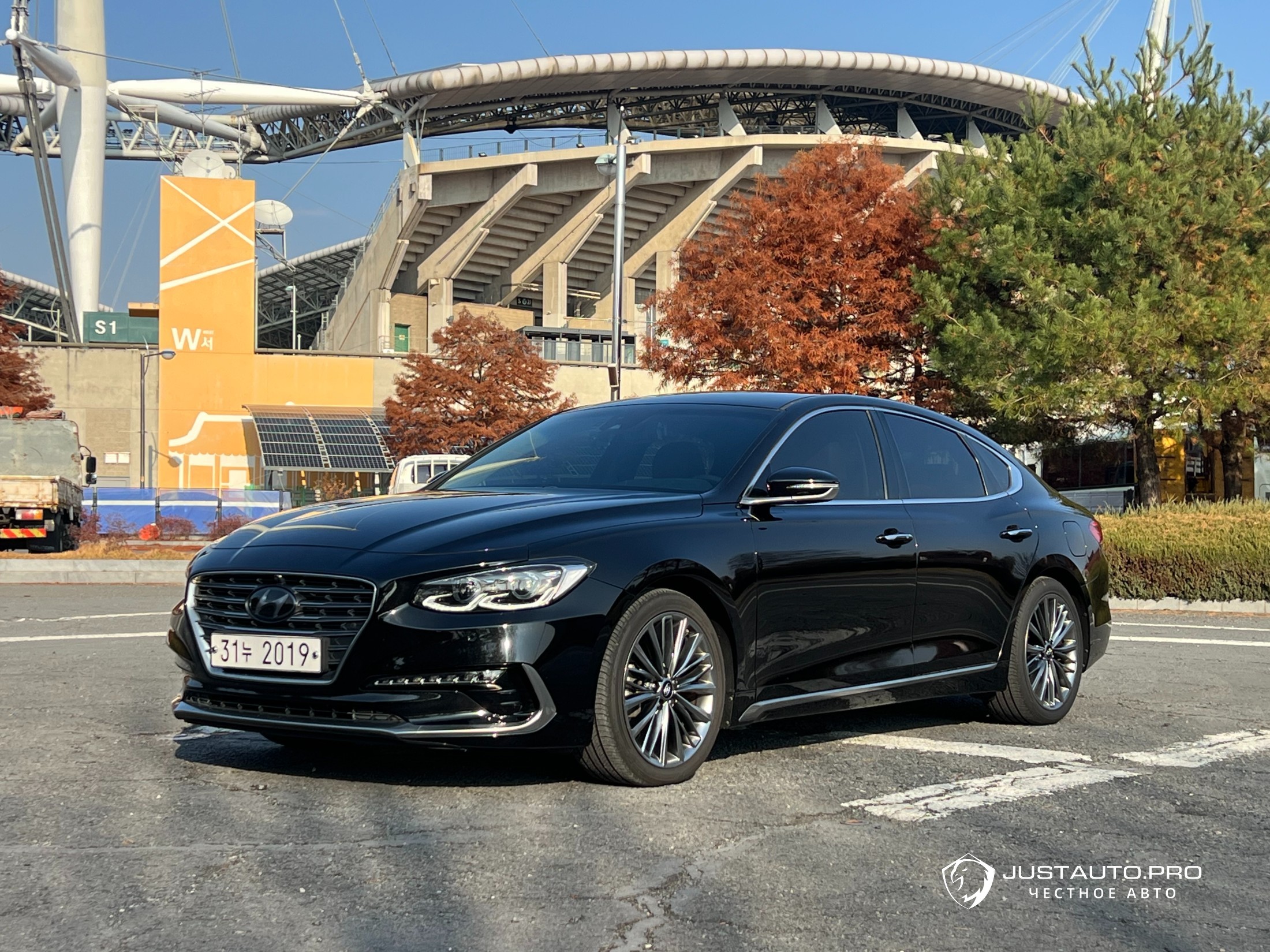 Автомобиль Hyundai Grandeur