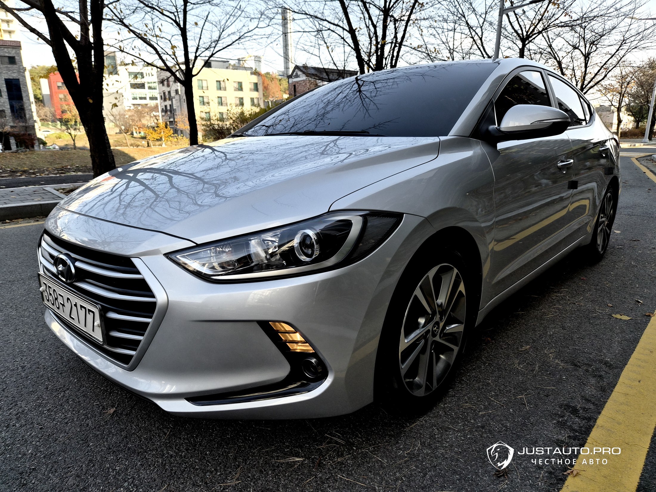 Автомобиль Hyundai AVANTE