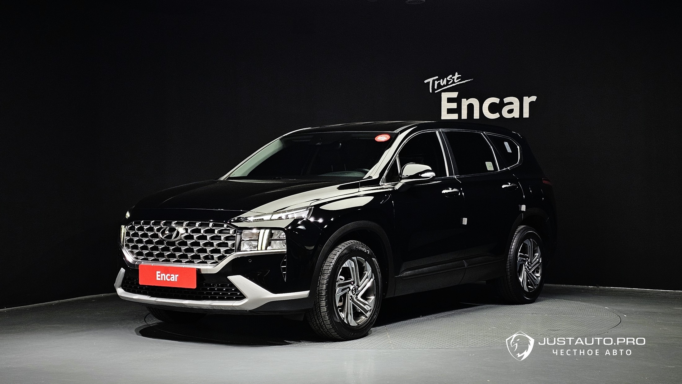 Автомобиль Hyundai Santafe