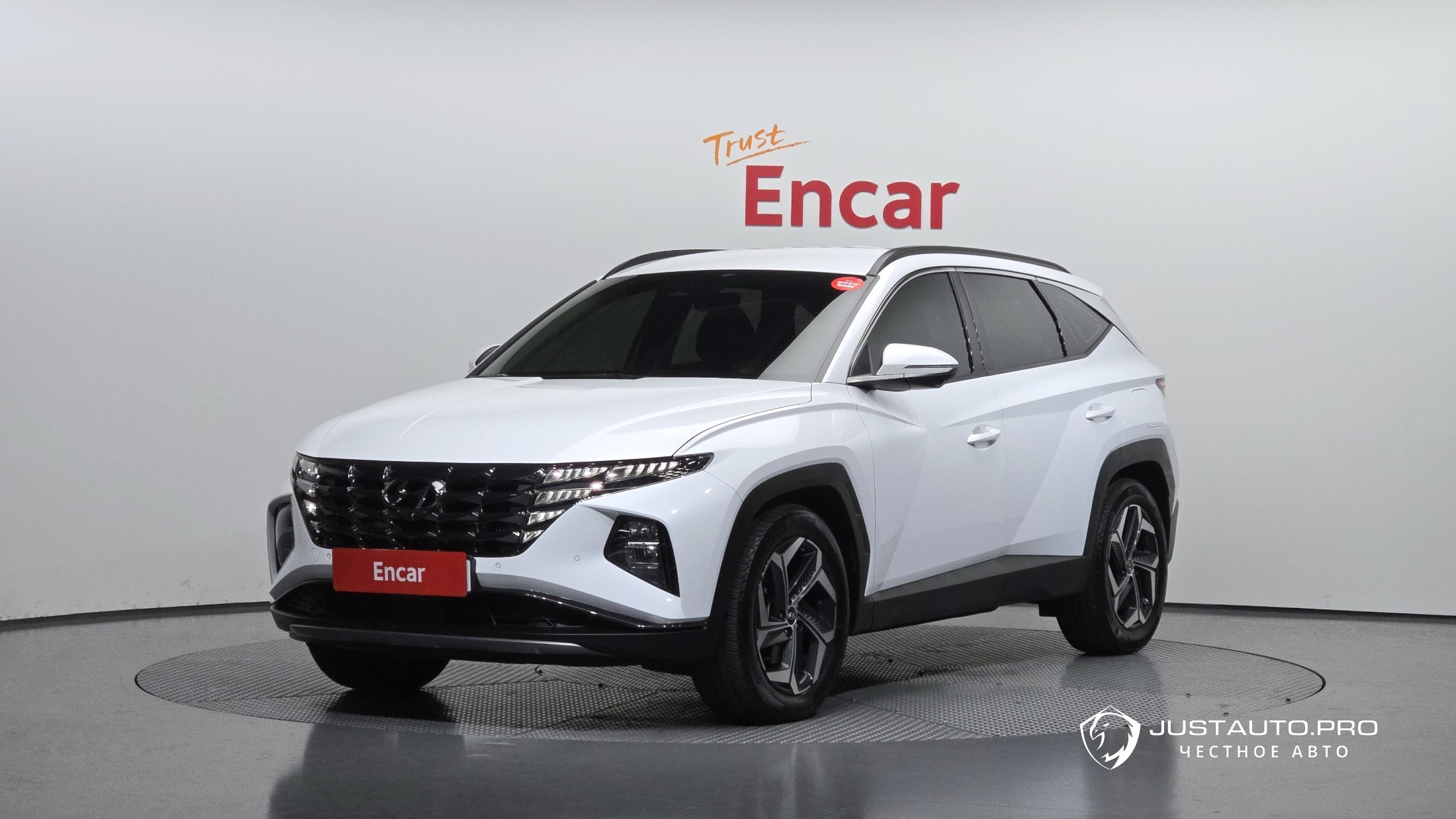 Автомобиль Hyundai Tucson