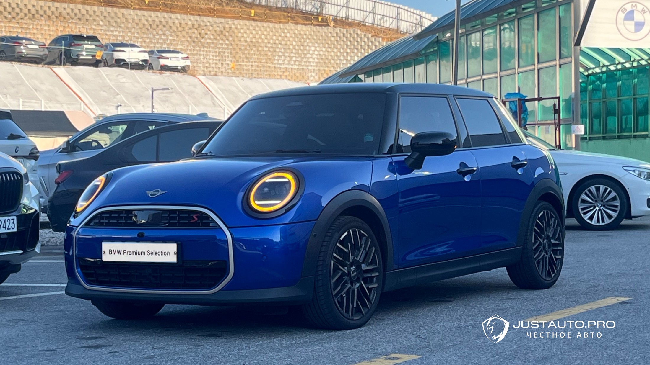 Автомобиль Mini Cooper