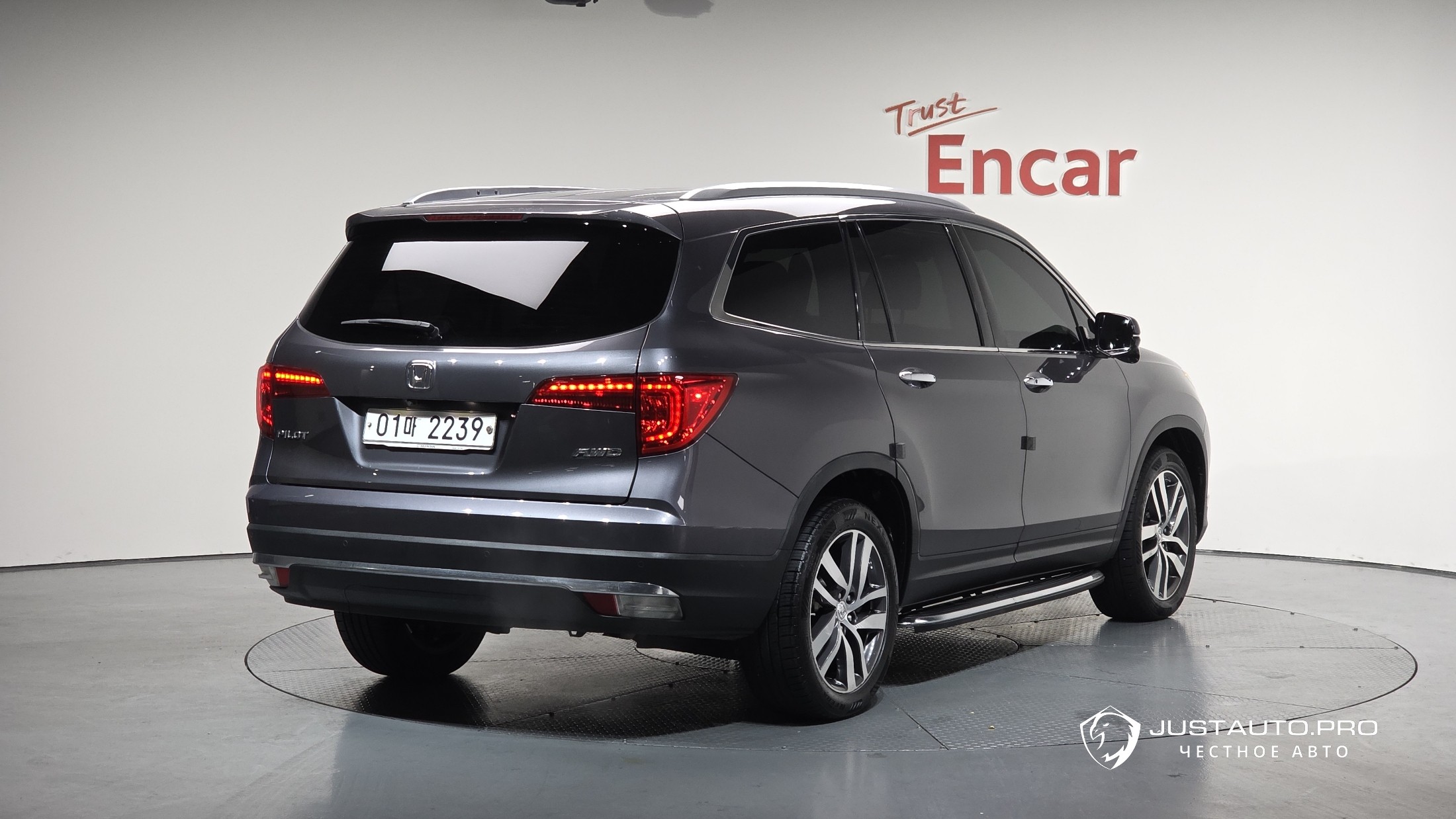 Автомобиль Honda Pilot