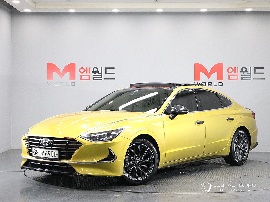 Автомобиль Hyundai Sonata