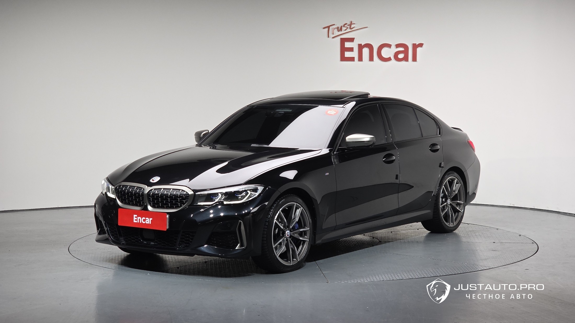 Автомобиль BMW 3-Series