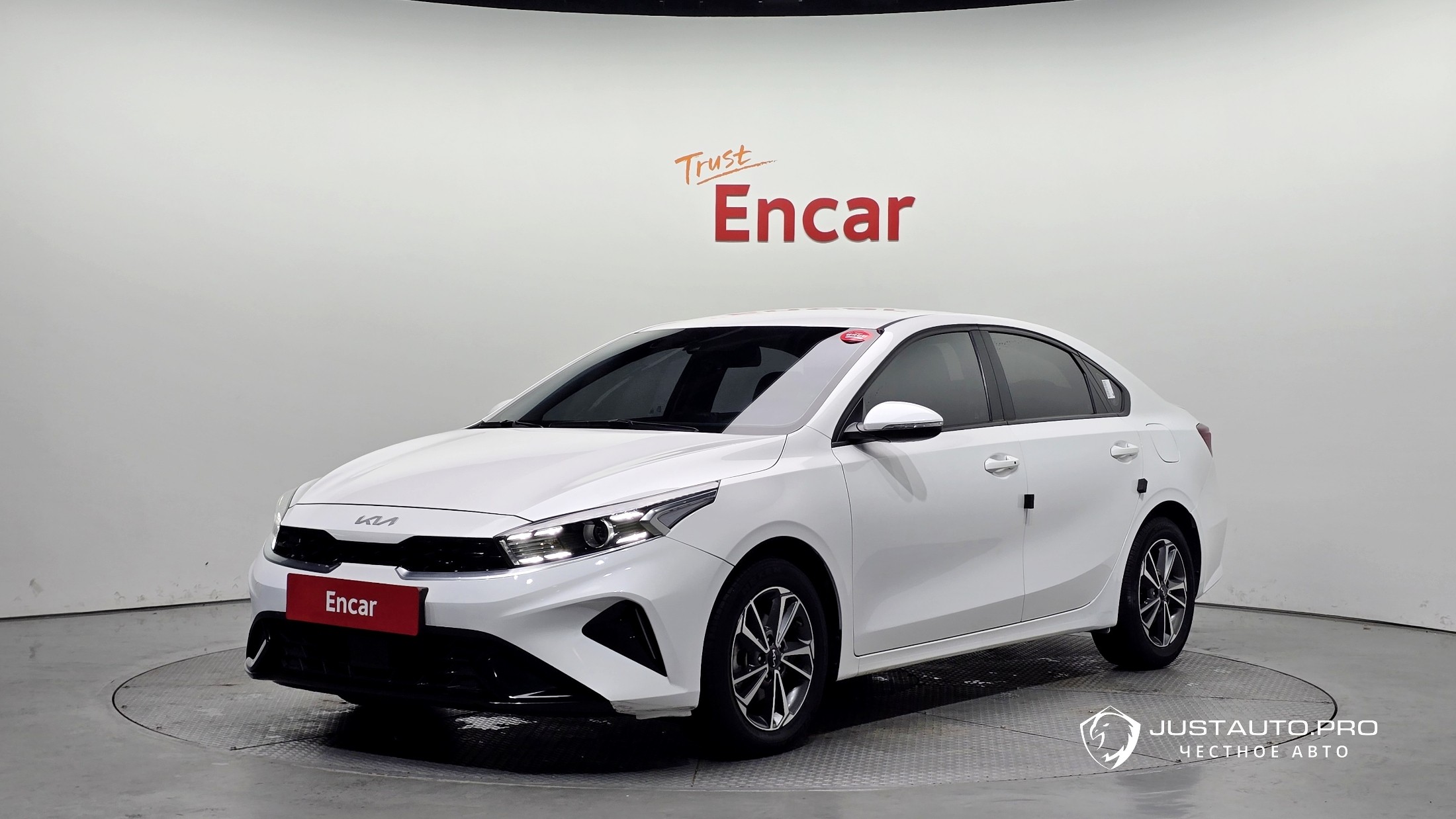 Автомобиль Kia K3