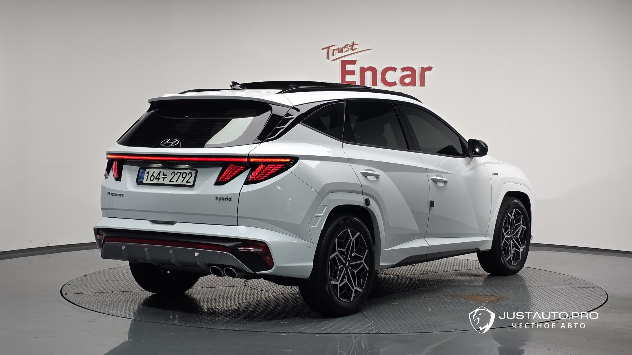 Автомобиль Hyundai Tucson