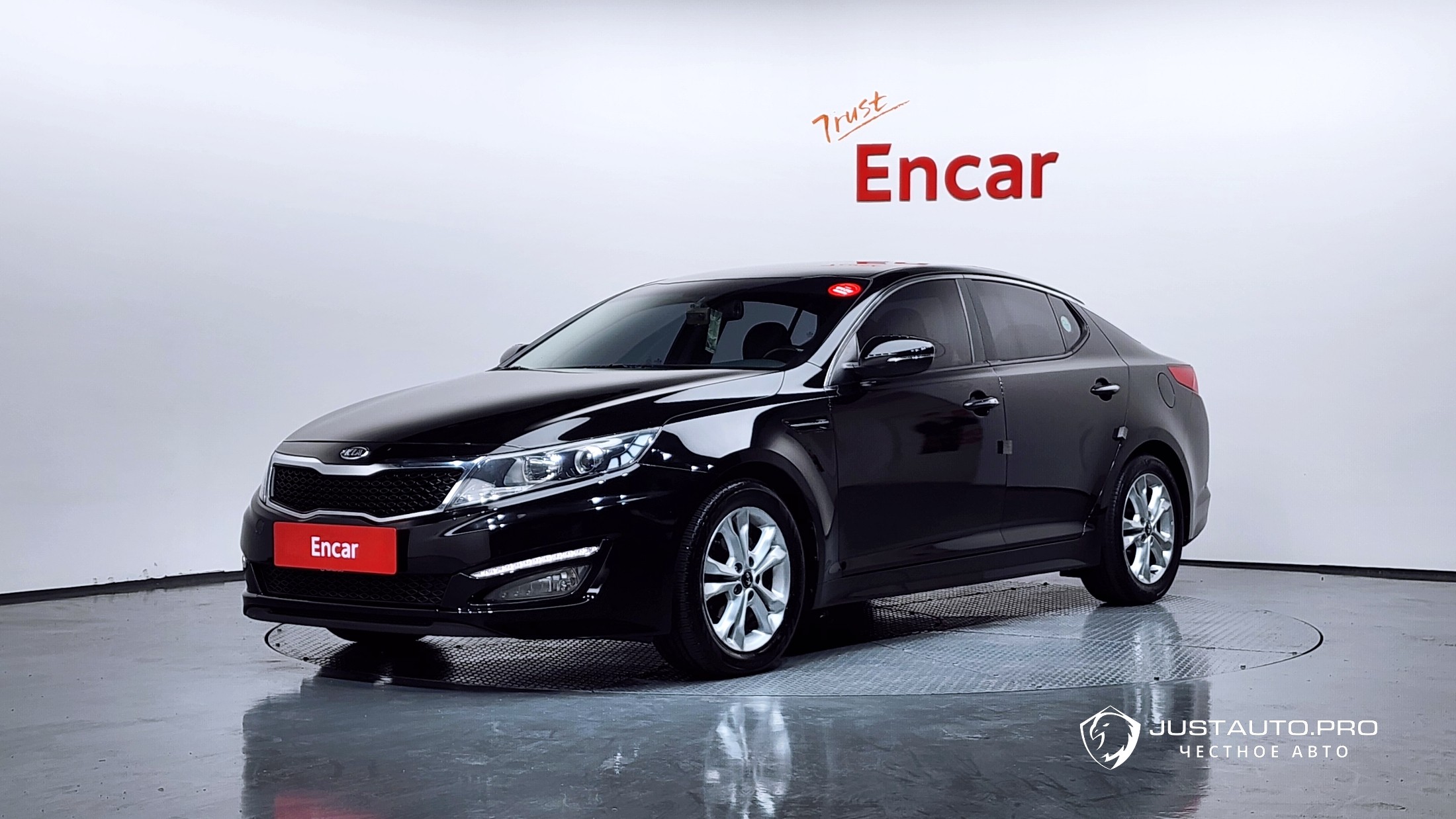 Автомобиль Kia K5