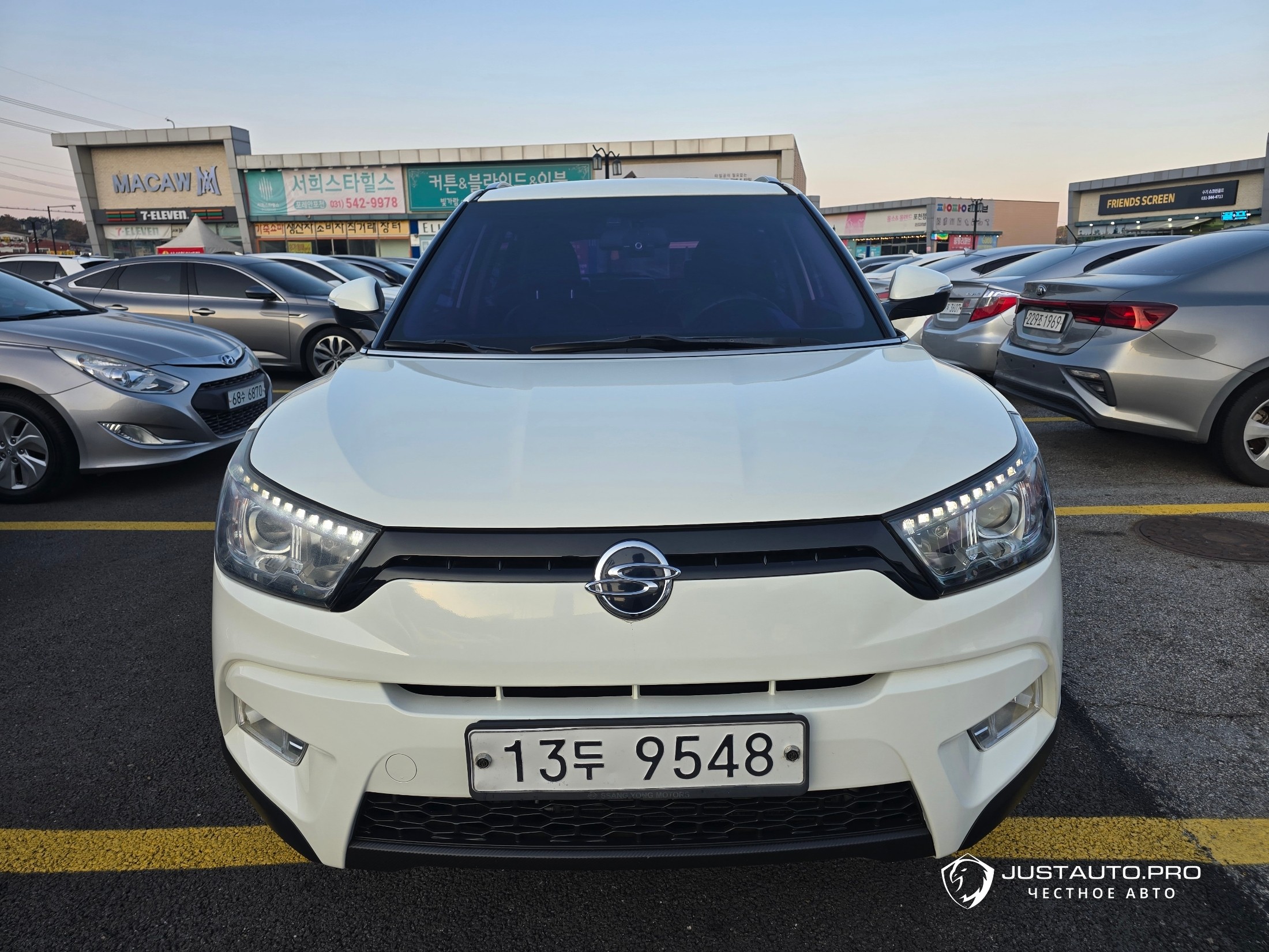 Автомобиль KG_Mobility_Ssangyong TIBOLI