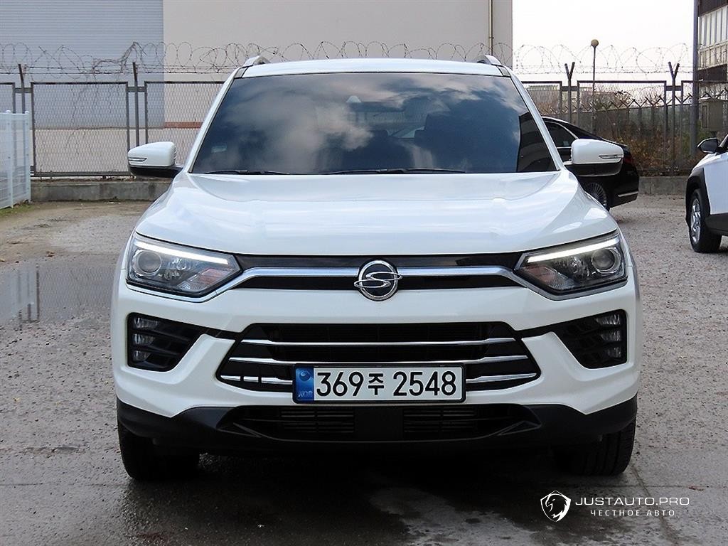 Автомобиль KG_Mobility_Ssangyong KORANDO