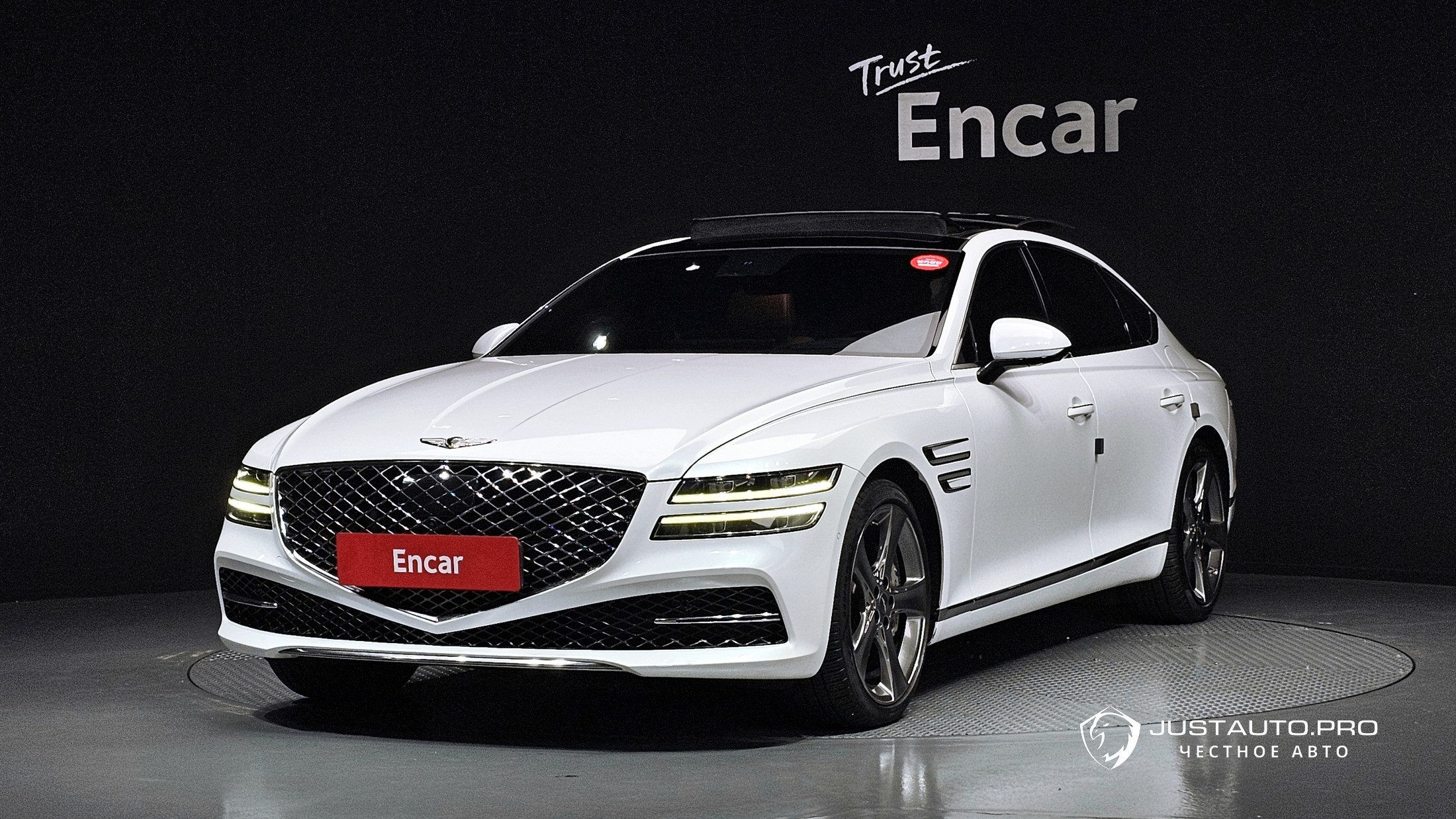 Автомобиль Genesis G80