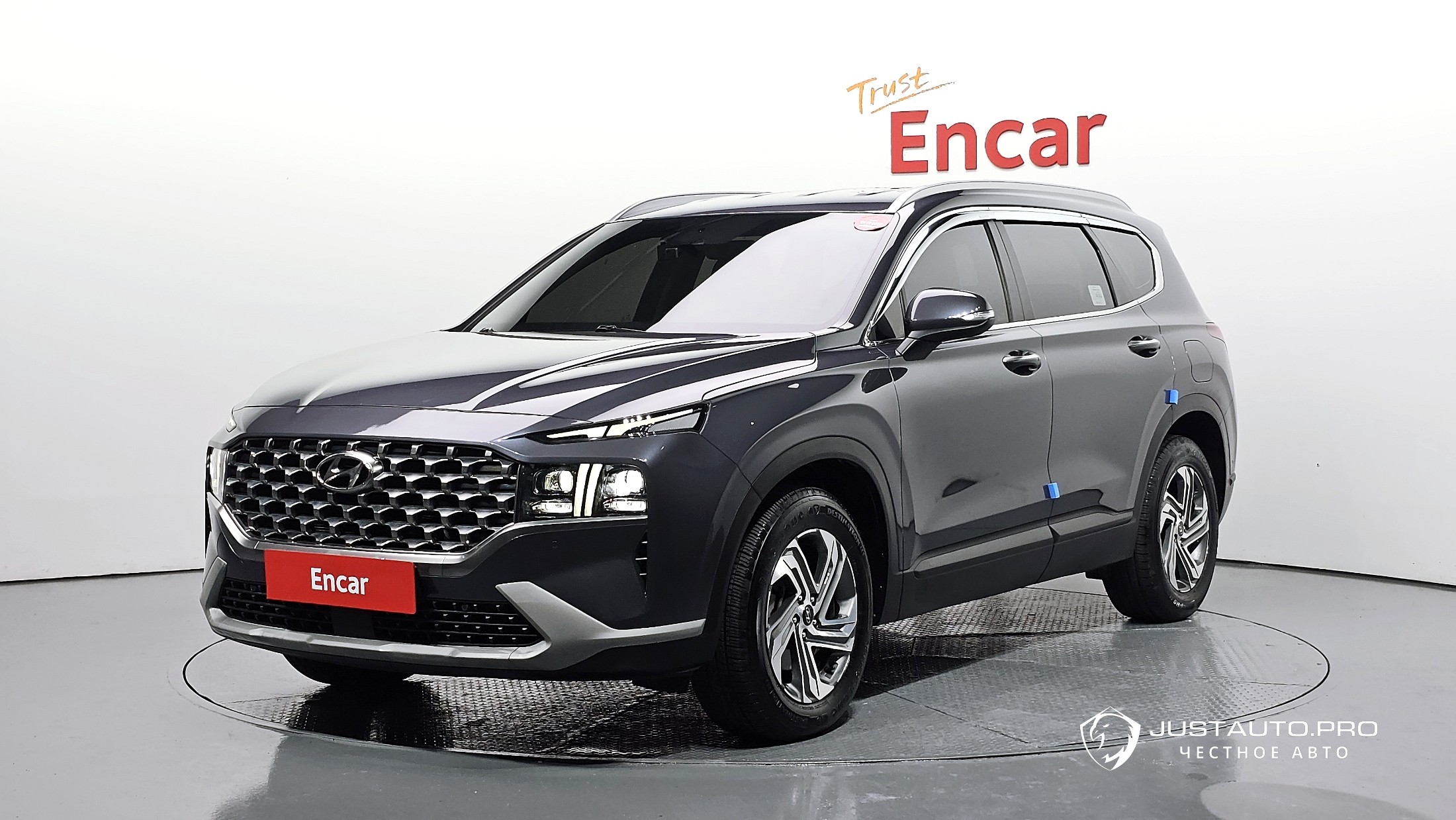 Автомобиль Hyundai Santafe