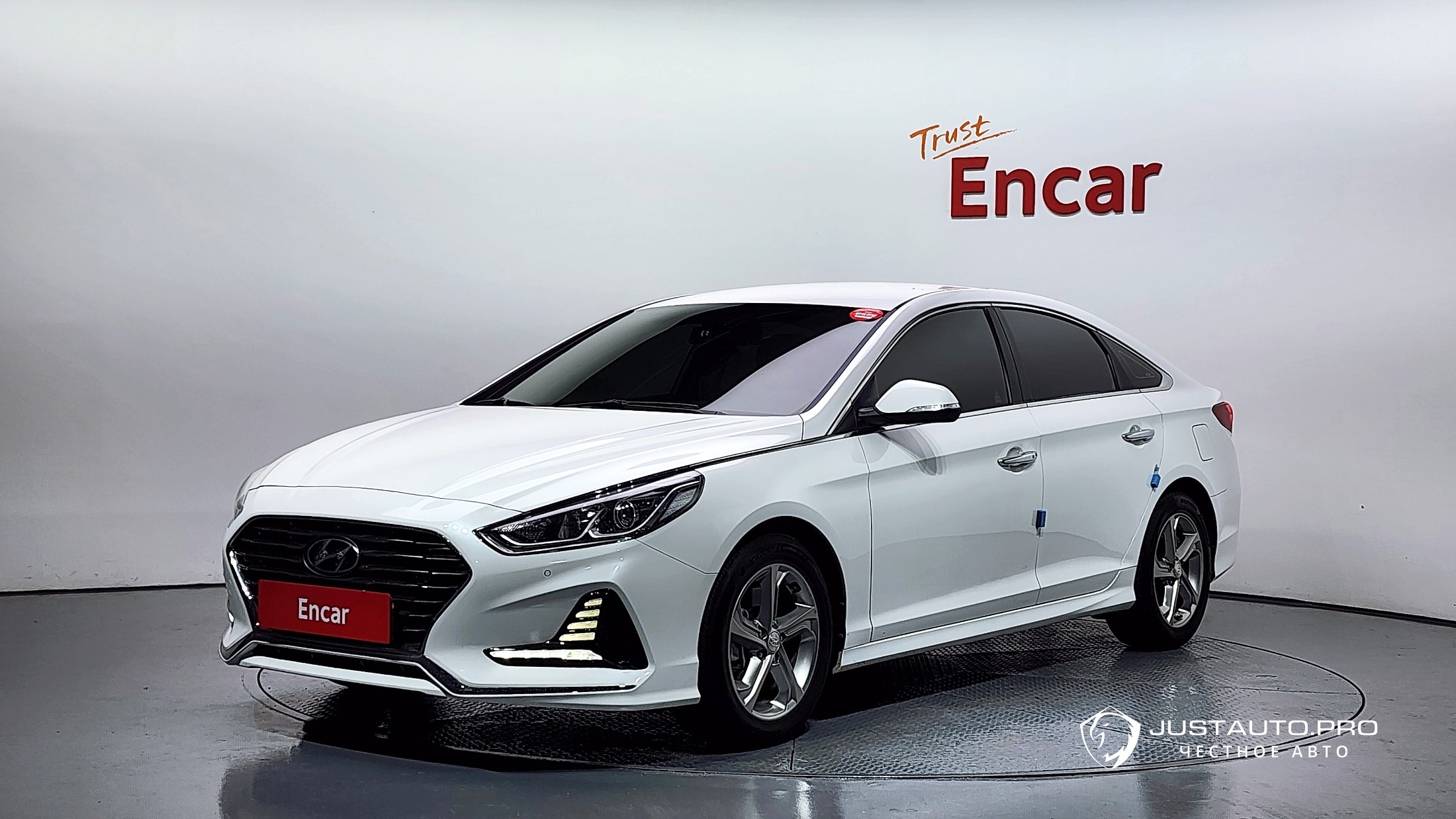 Автомобиль Hyundai Sonata