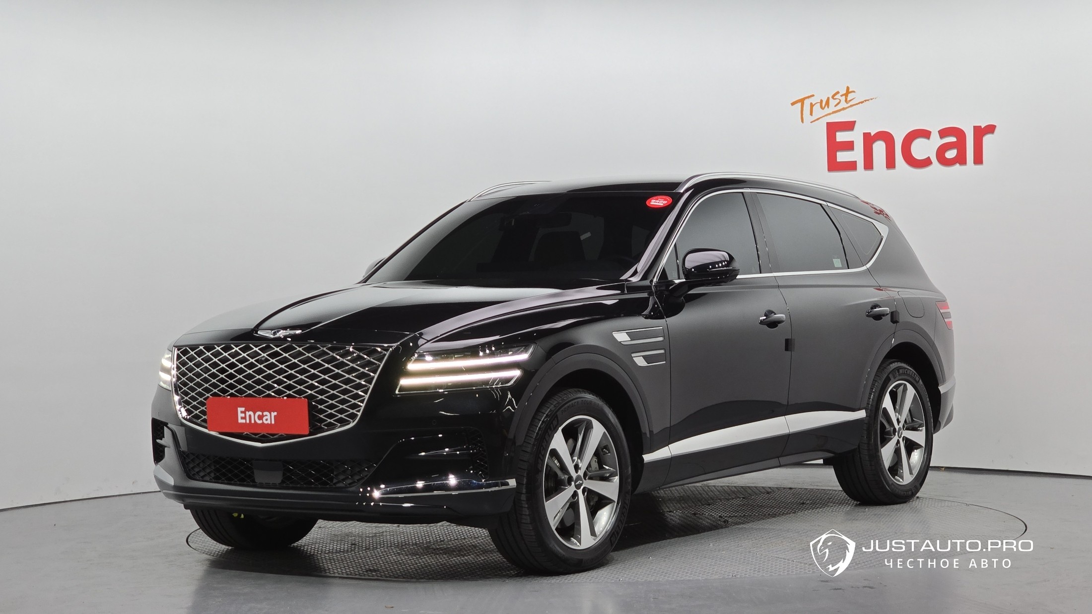 Автомобиль Genesis GV80