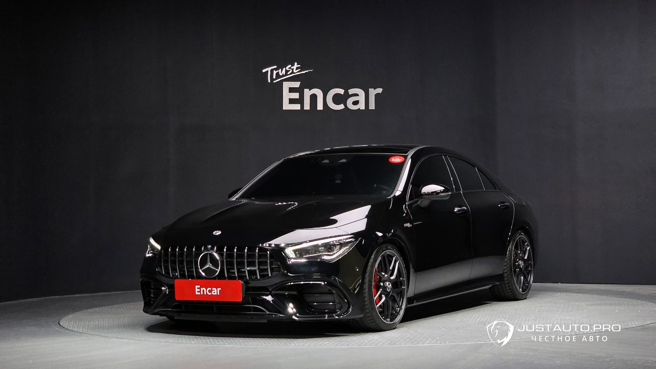 Автомобиль Mercedes-Benz CLA-Class