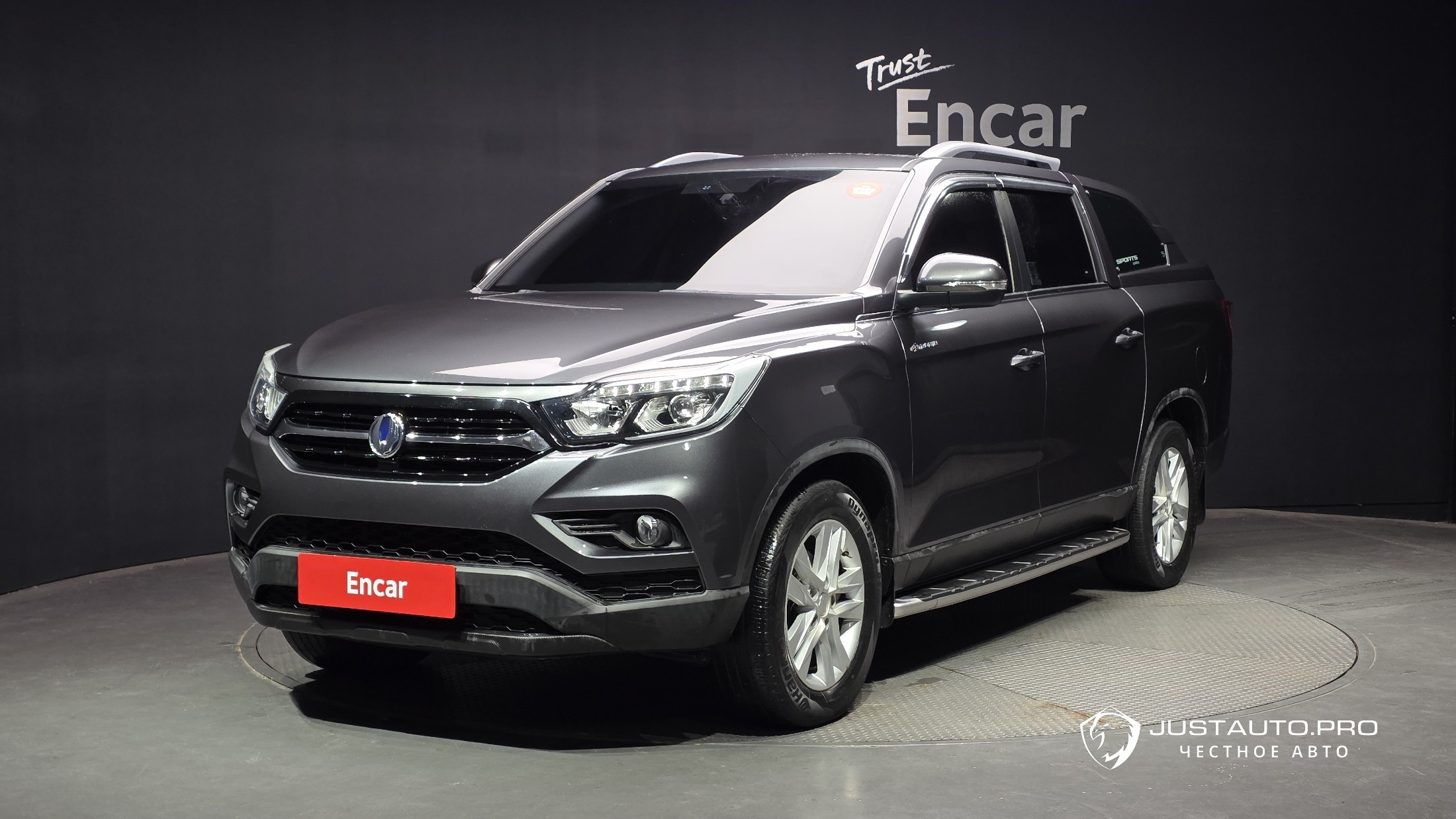 Автомобиль KG_Mobility_Ssangyong Rexton