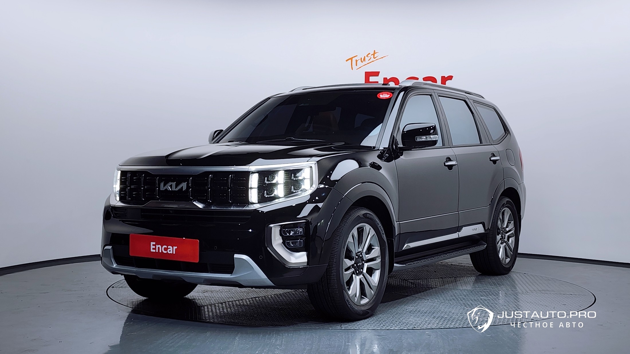 Автомобиль Kia Mohave