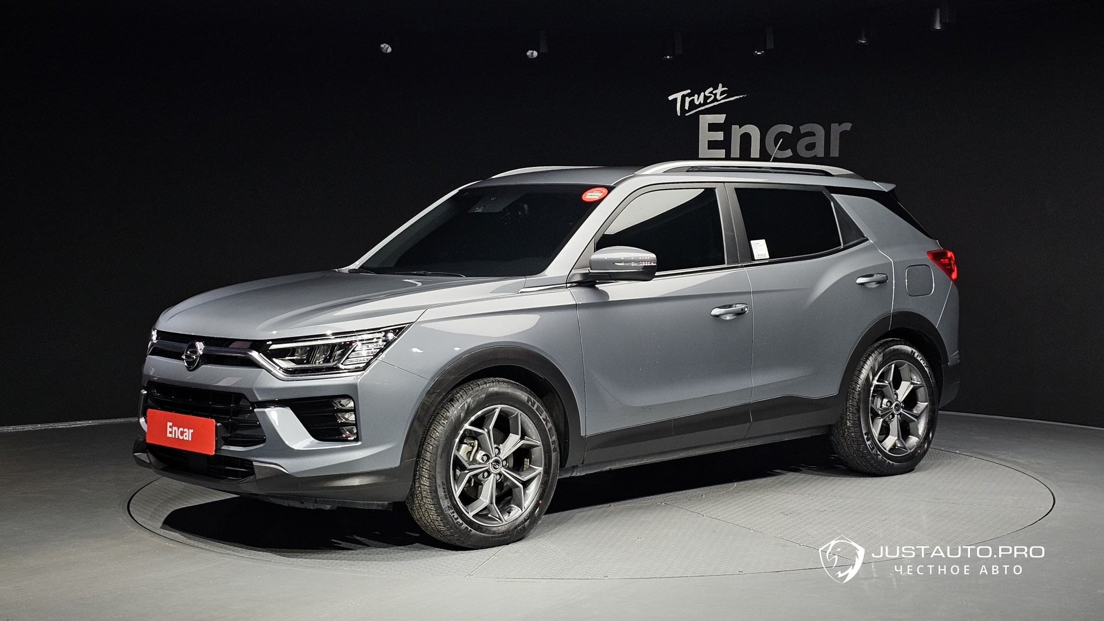 Автомобиль KG_Mobility_Ssangyong KORANDO