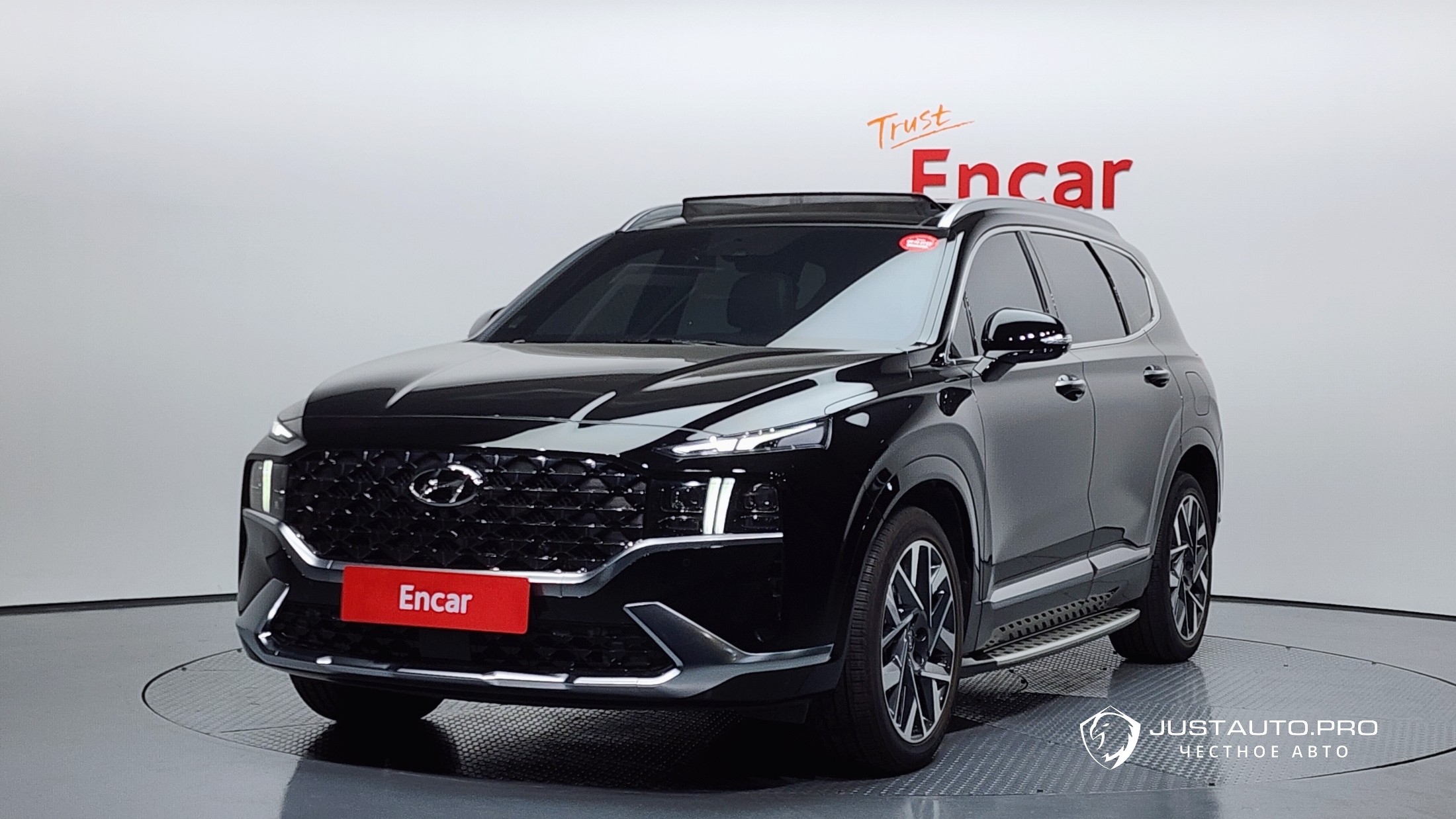 Автомобиль Hyundai Santafe