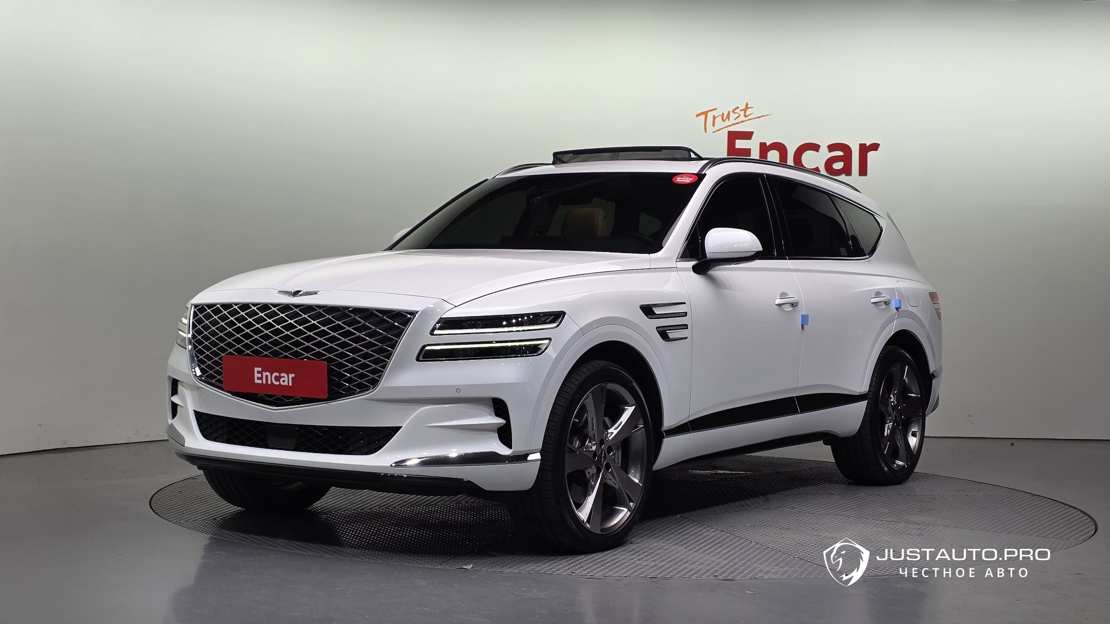 Автомобиль Genesis GV80