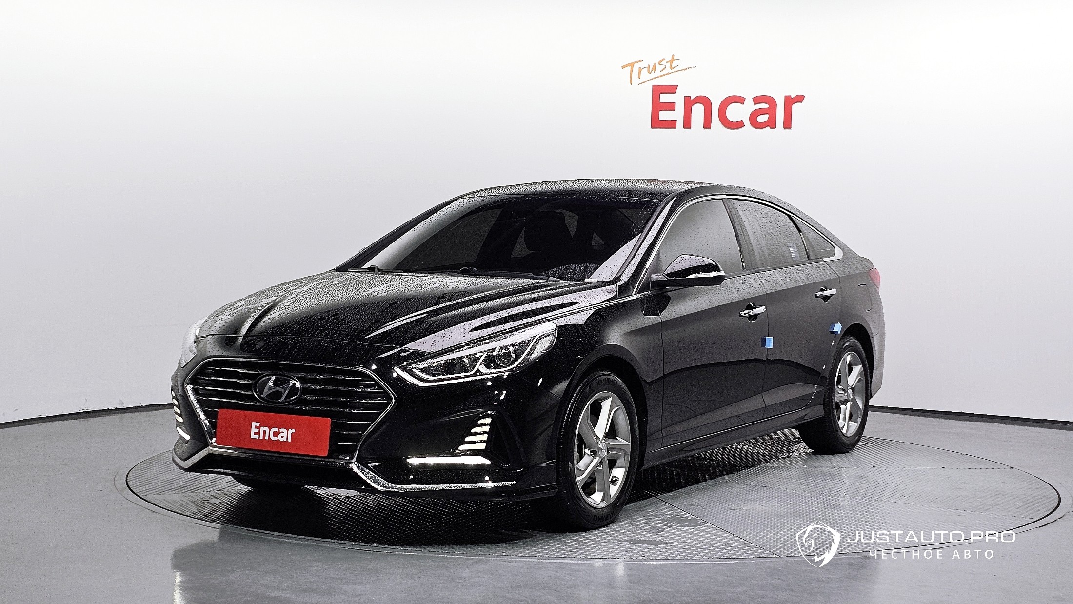 Автомобиль Hyundai Sonata