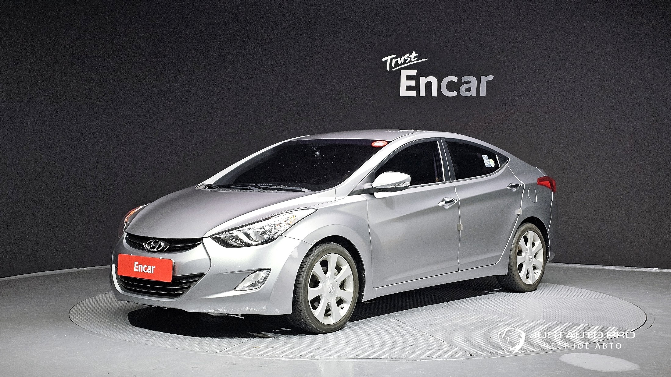 Автомобиль Hyundai AVANTE