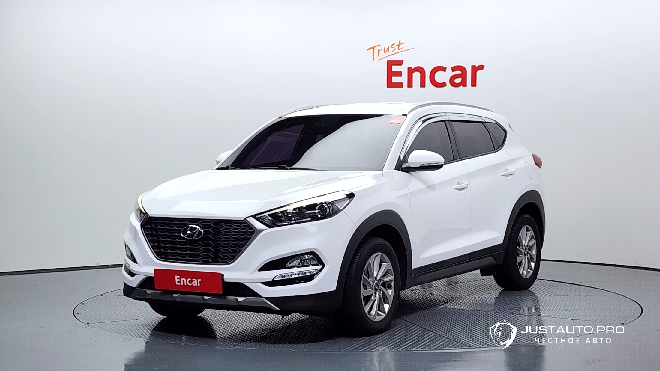 Автомобиль Hyundai Tucson