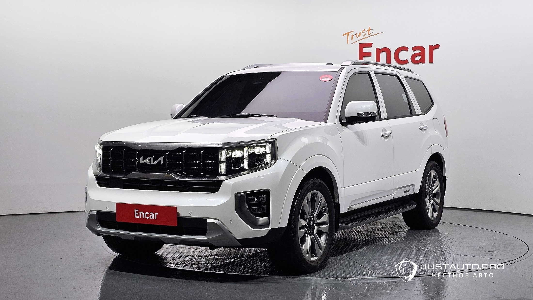 Автомобиль Kia Mohave