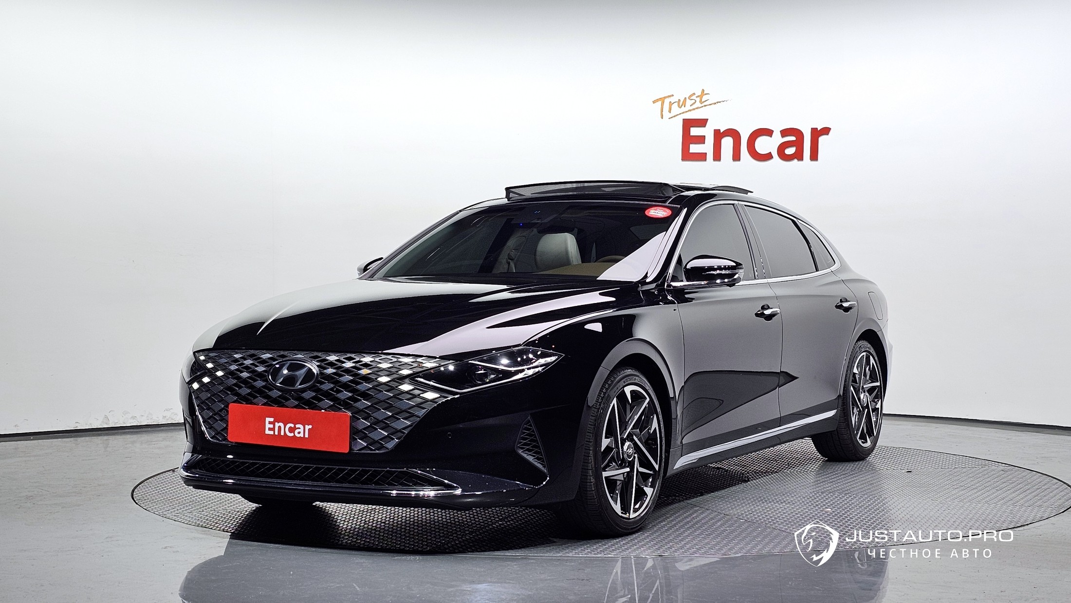 Автомобиль Hyundai Grandeur