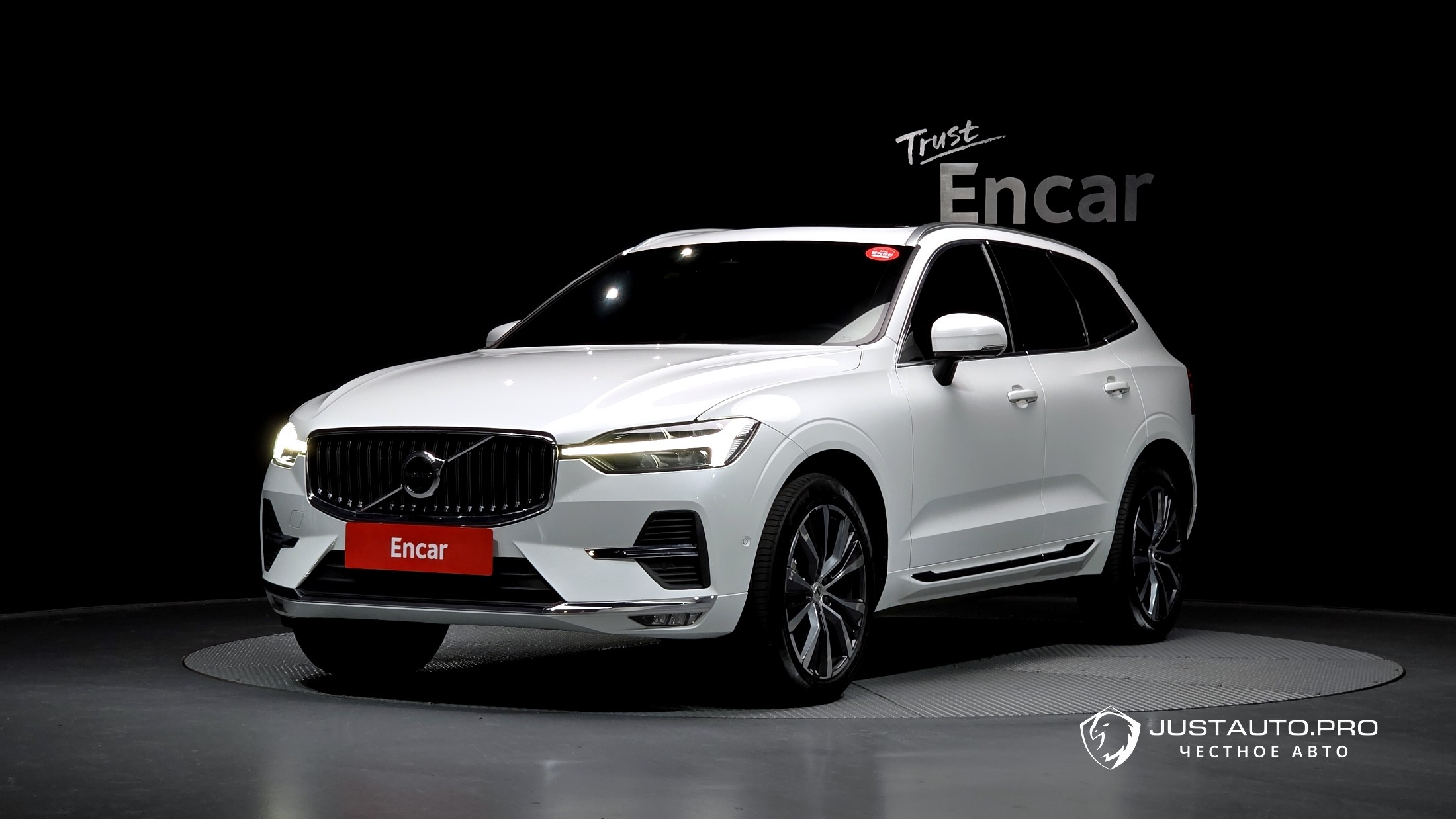 Автомобиль Volvo XC60