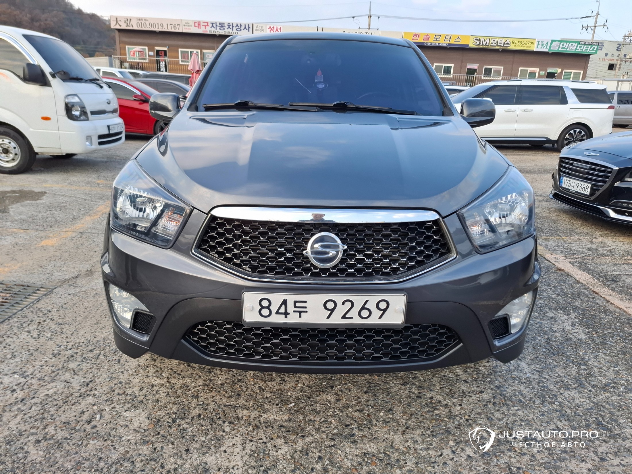 Автомобиль KG_Mobility_Ssangyong KORANDO