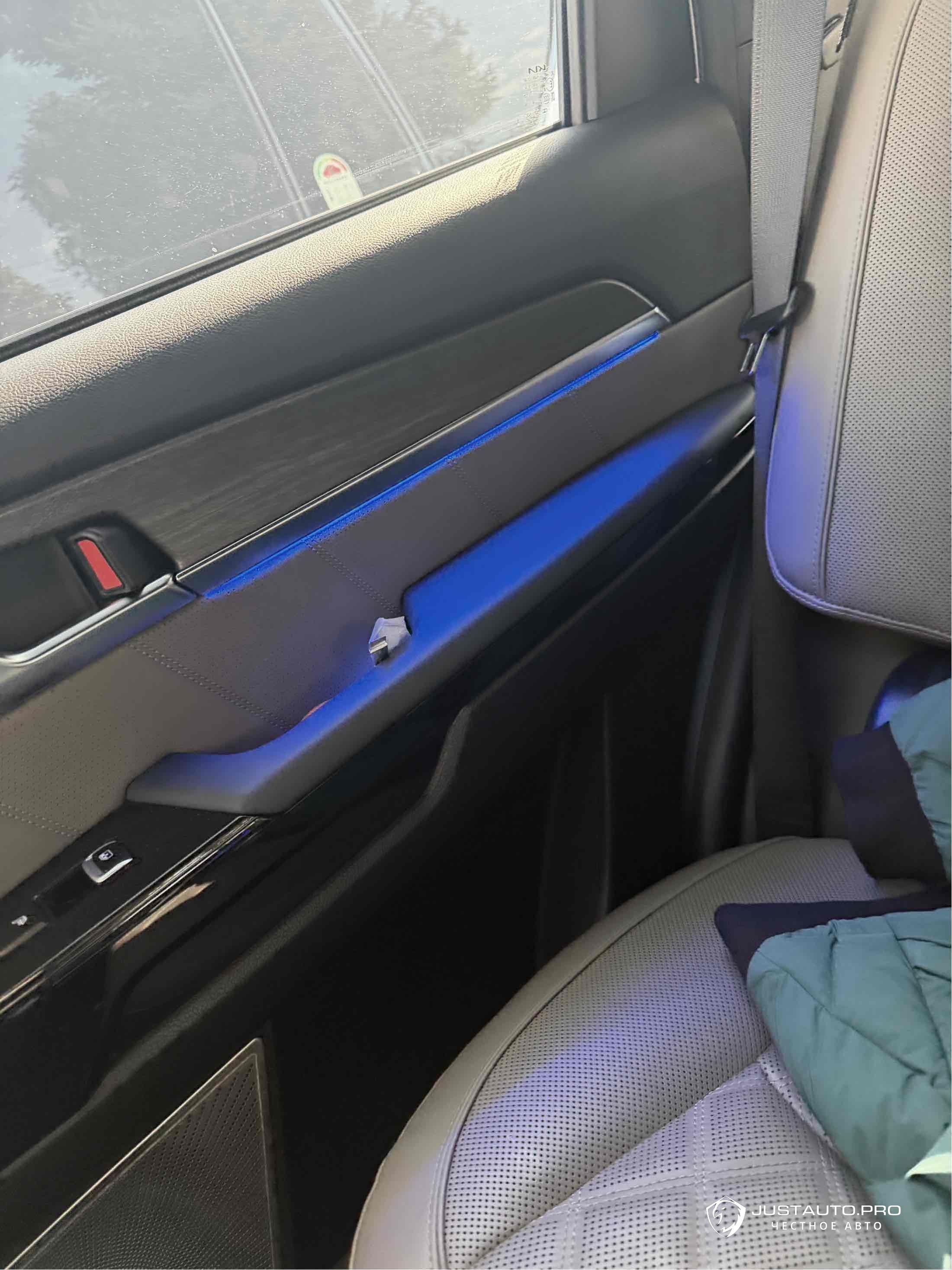 Автомобиль Kia Mohave