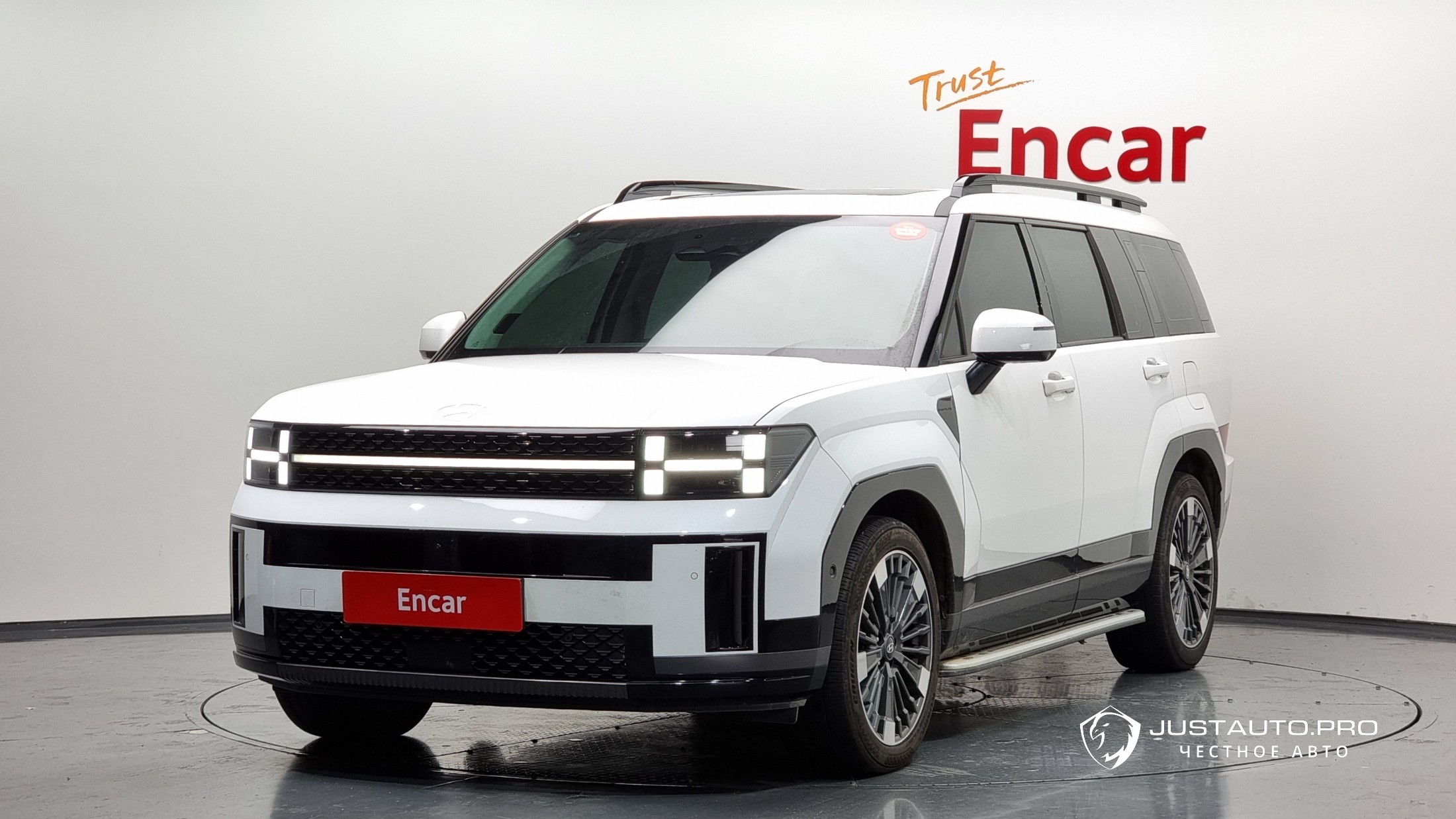 Автомобиль Hyundai Santafe