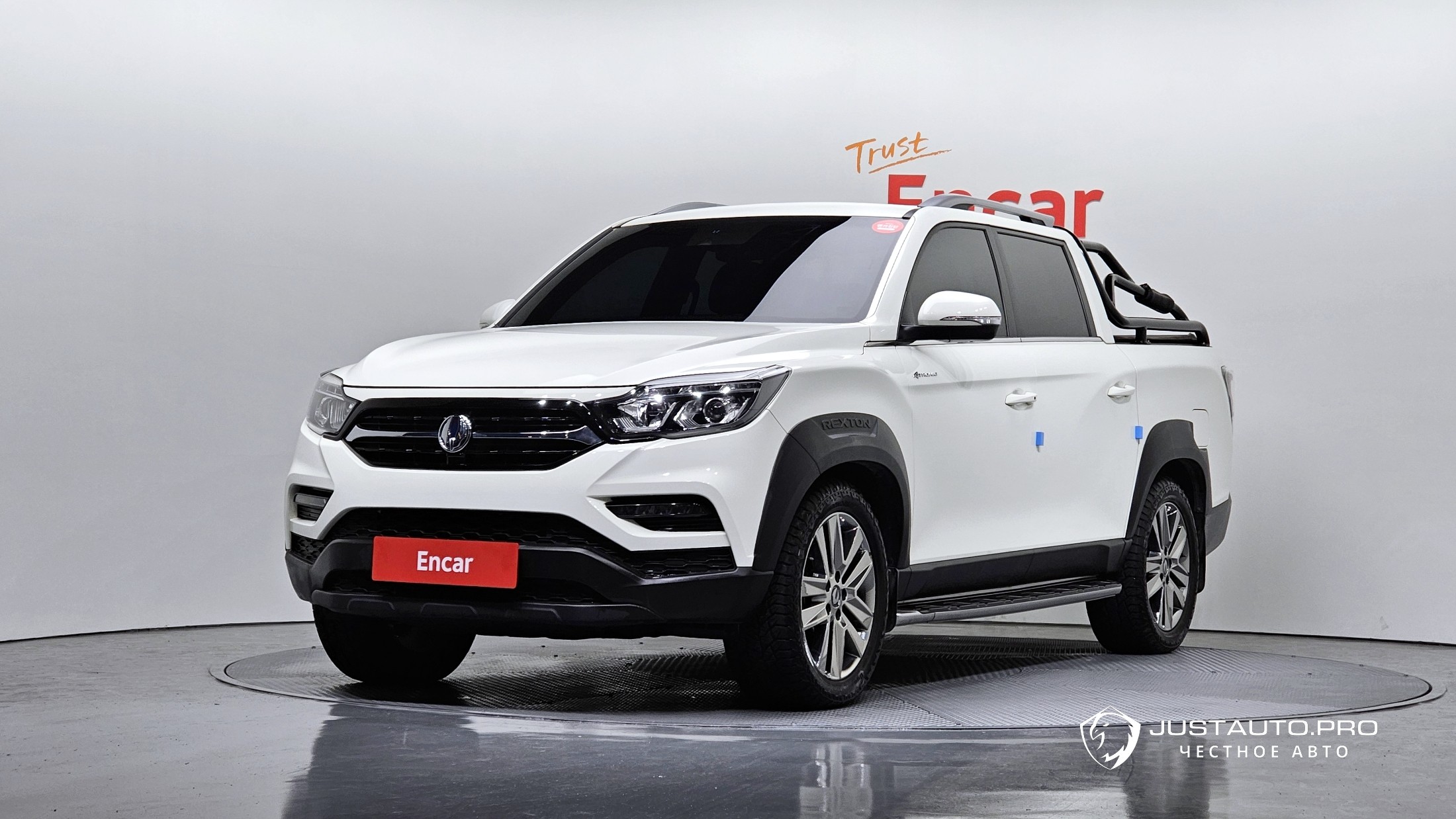 Автомобиль KG_Mobility_Ssangyong Rexton