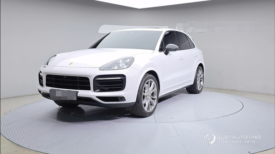 Автомобиль Porsche Cayenne