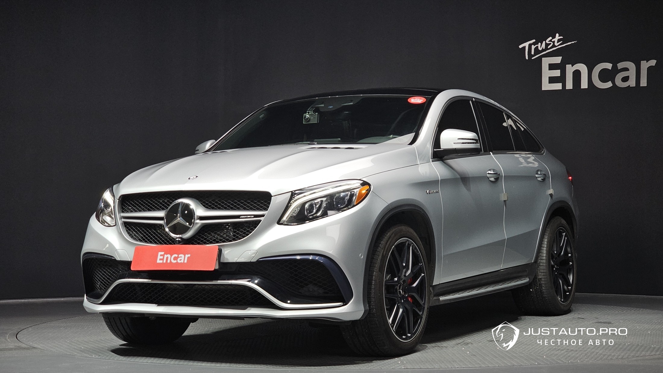 Автомобиль Mercedes-Benz GLE-Class