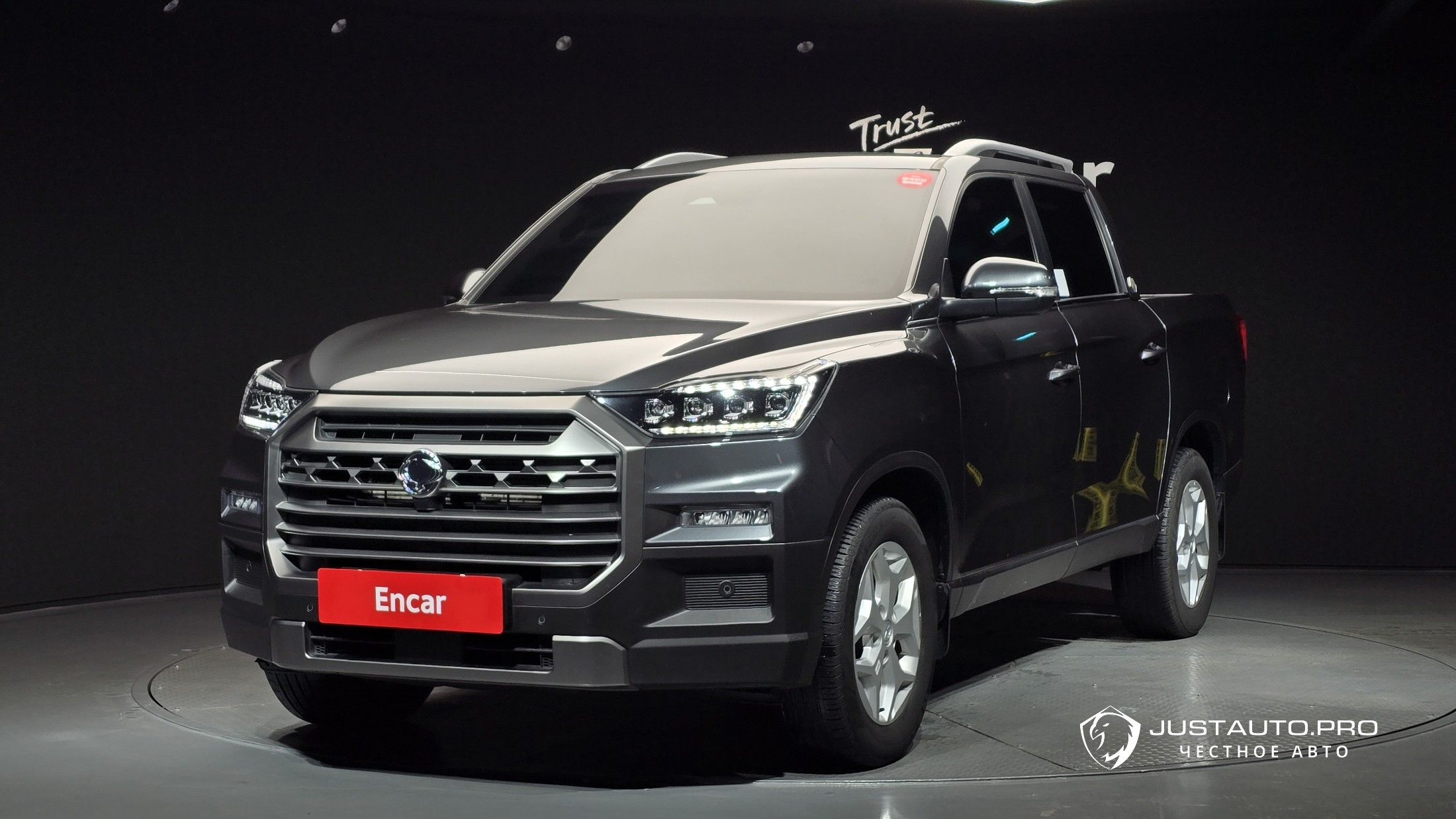 Автомобиль KG_Mobility_Ssangyong Rexton