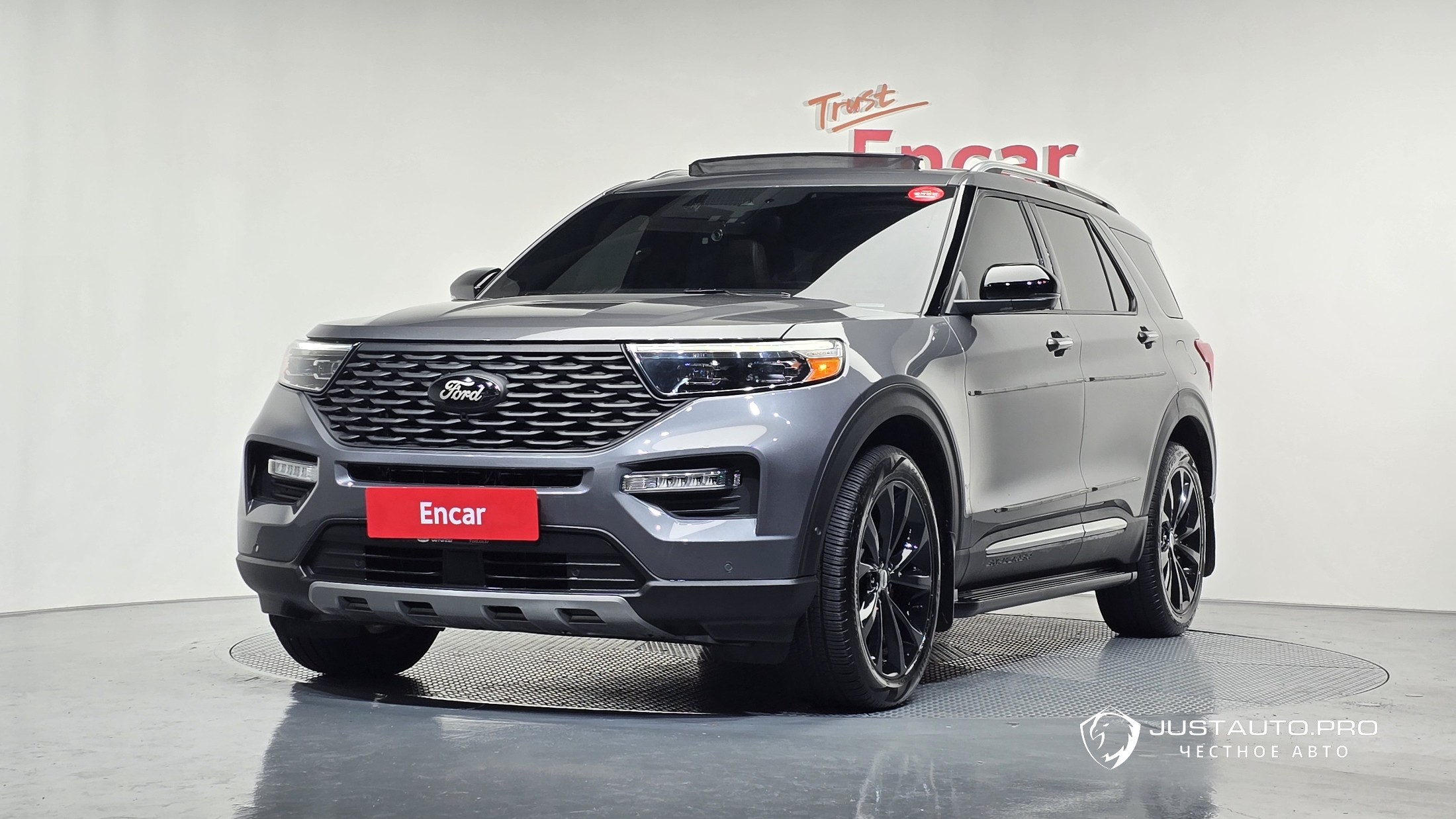 Автомобиль Ford Explorer