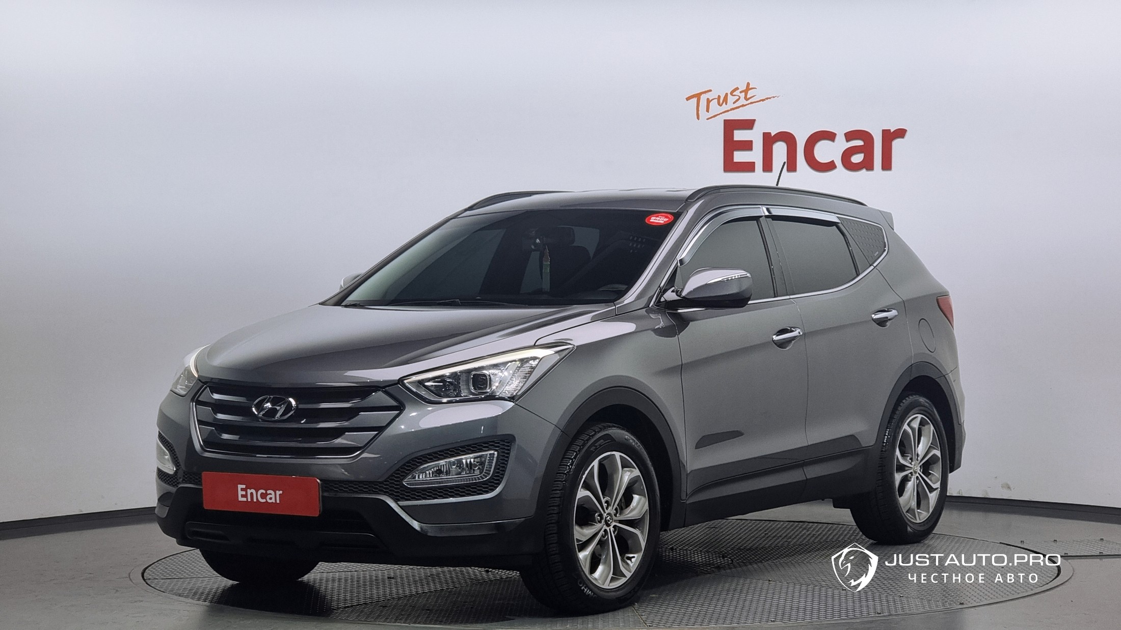 Автомобиль Hyundai Santafe