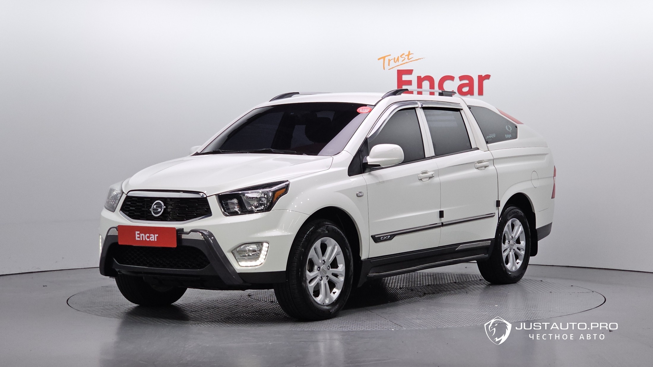 Автомобиль KG_Mobility_Ssangyong KORANDO