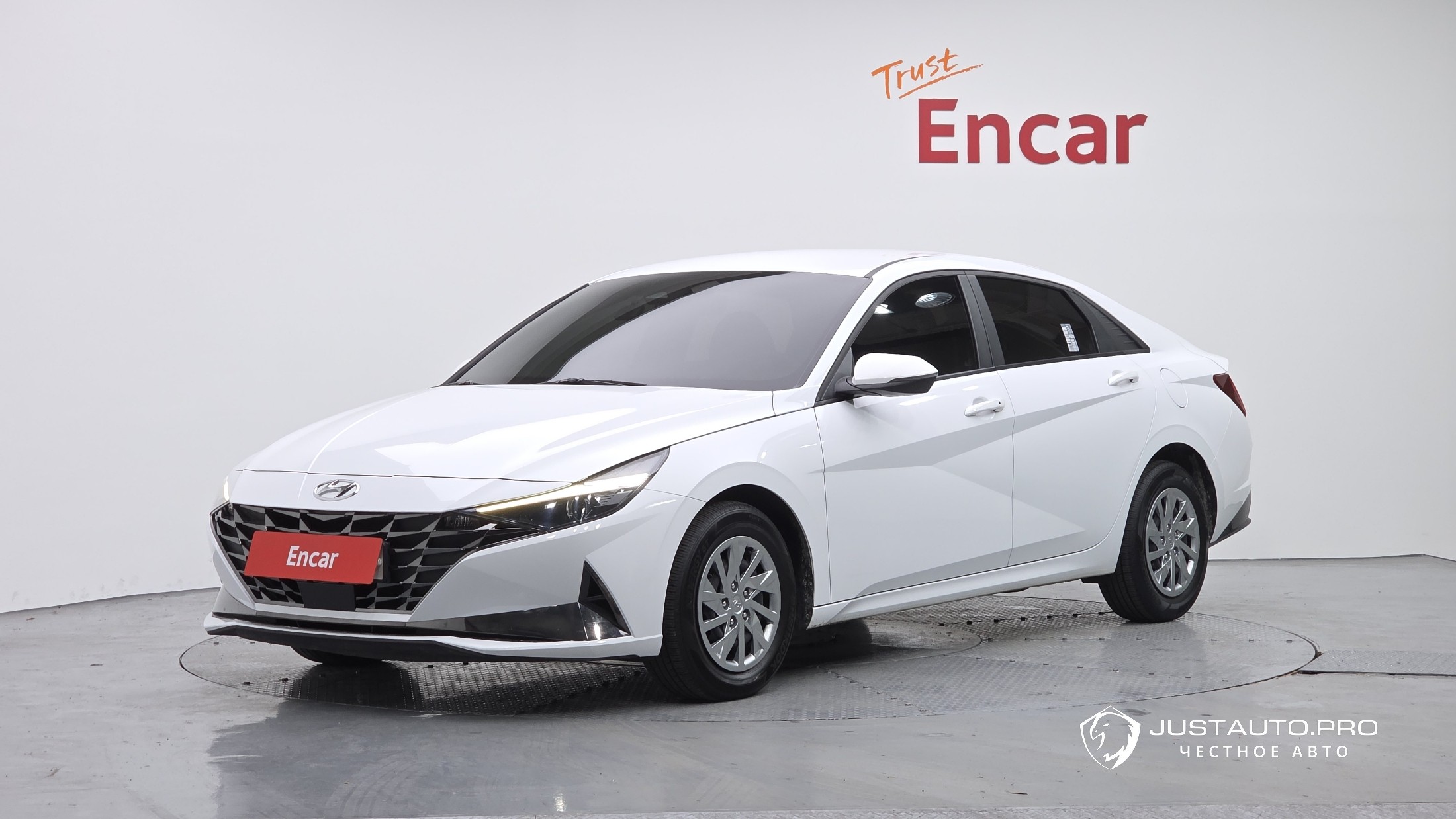 Автомобиль Hyundai AVANTE