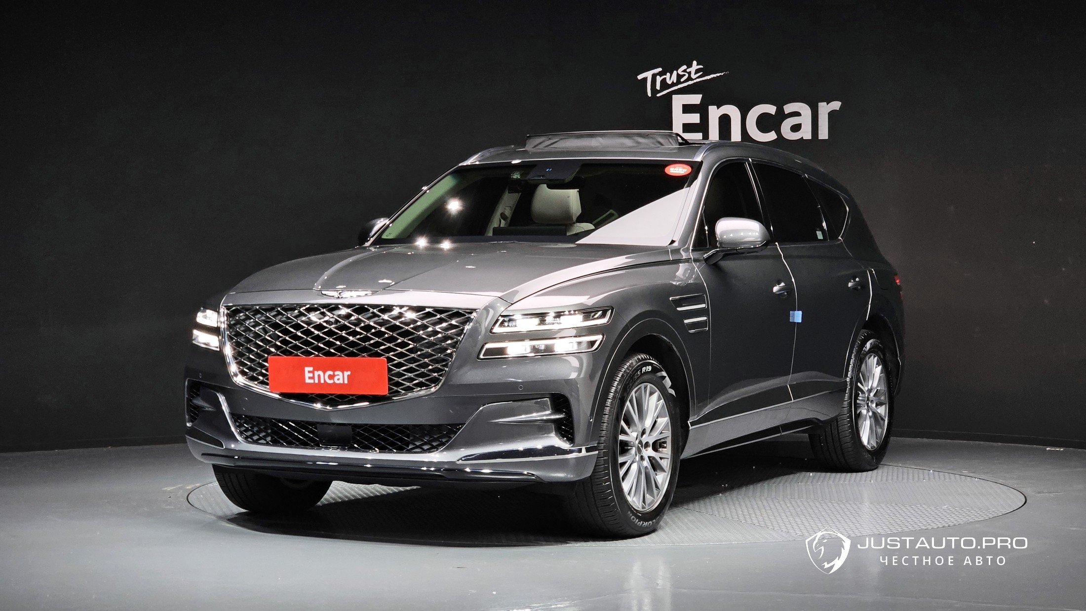 Автомобиль Genesis GV80