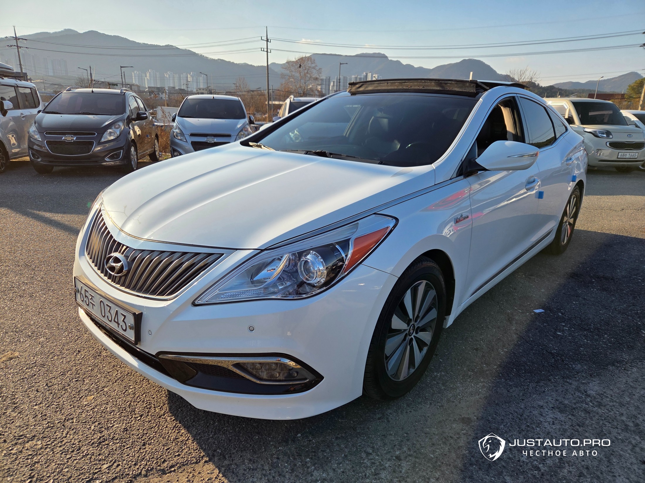 Автомобиль Hyundai Grandeur