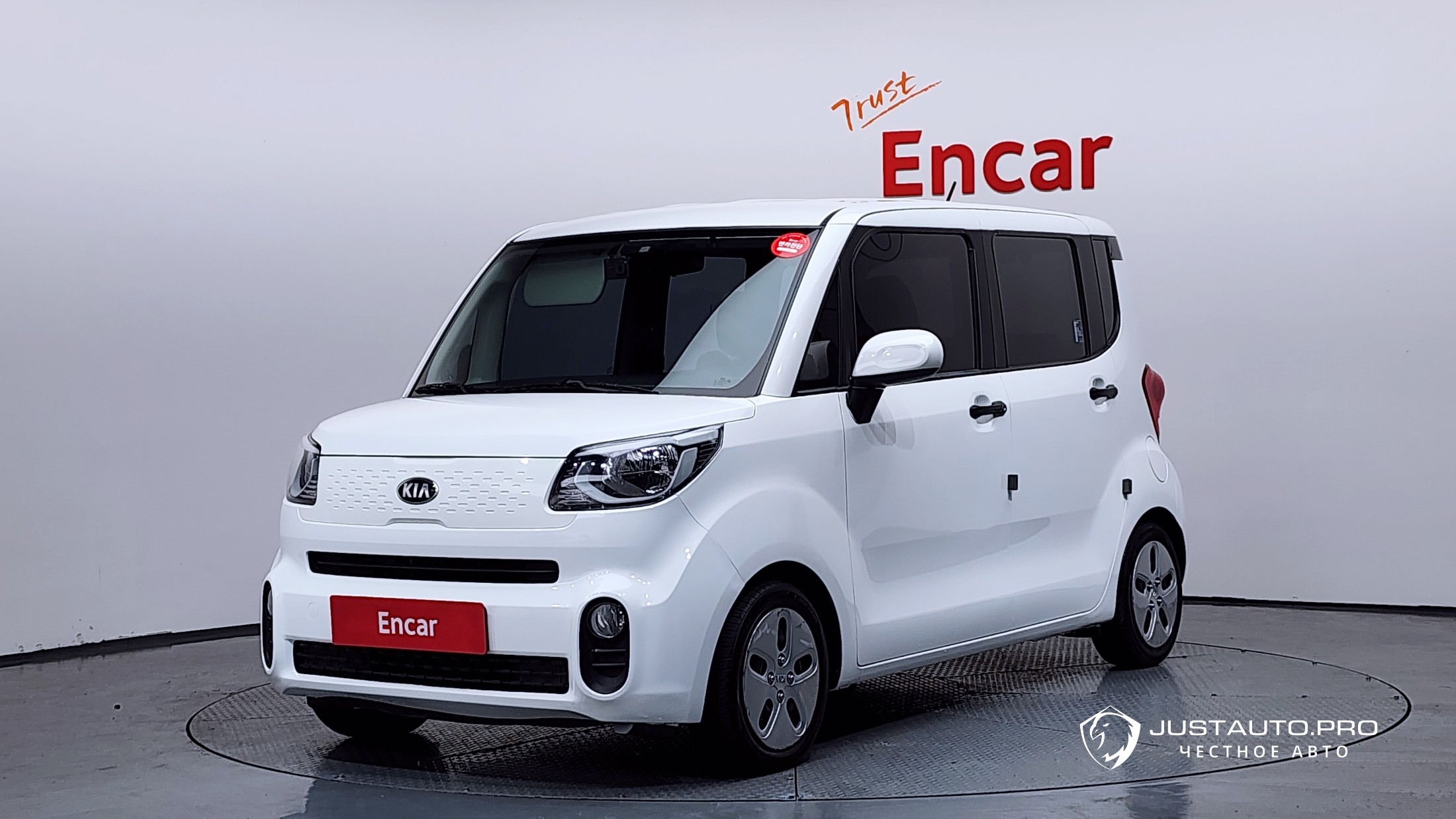 Автомобиль Kia RAY