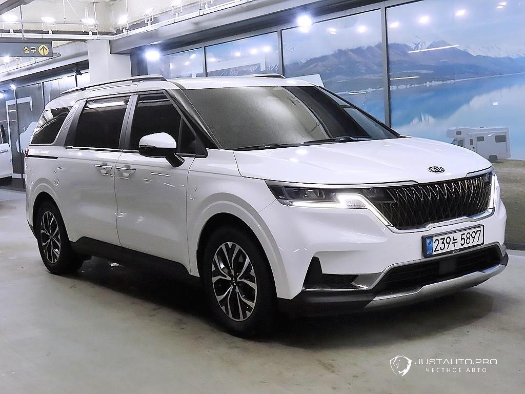 Автомобиль Kia Canival