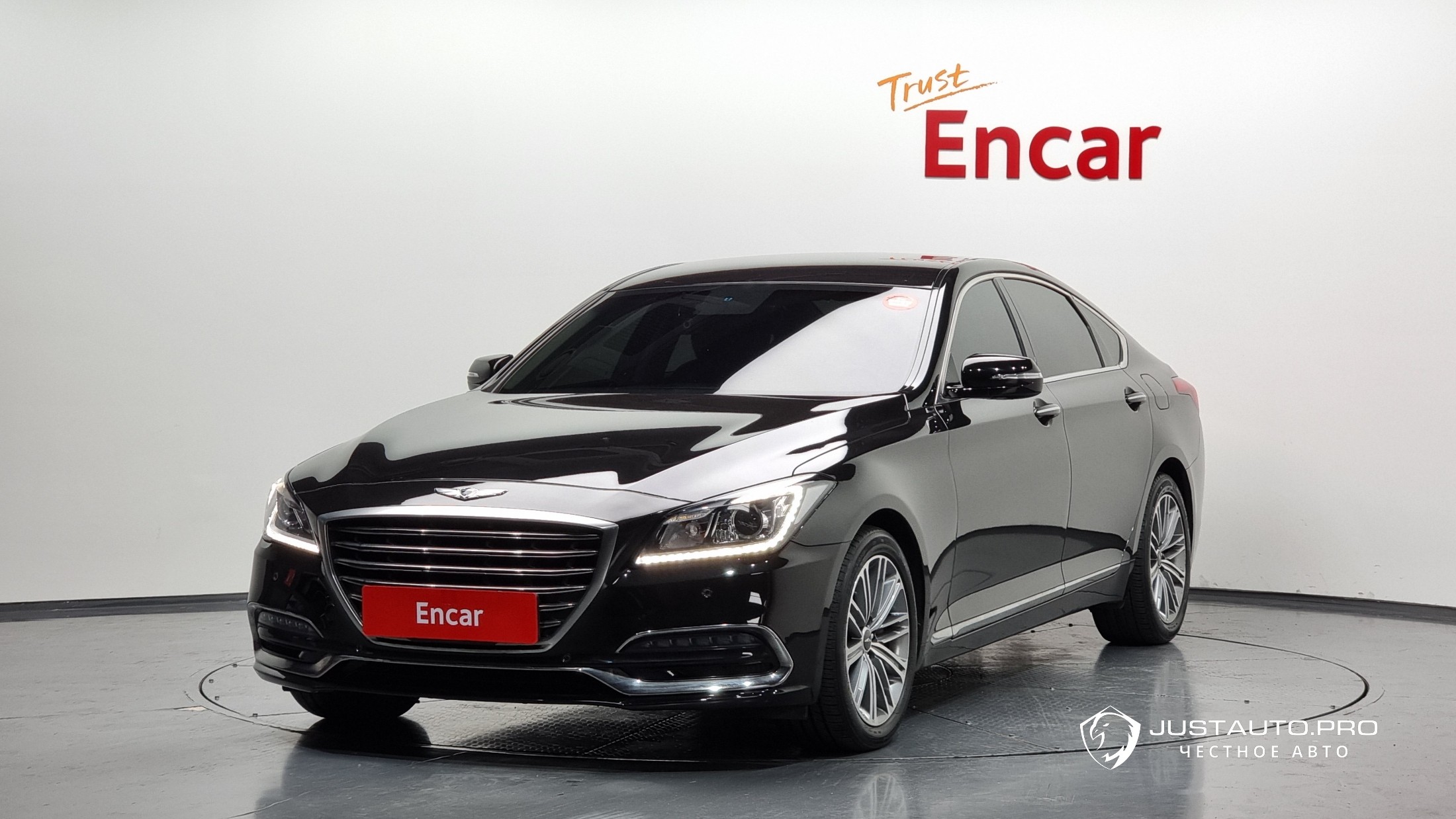 Автомобиль Genesis G80