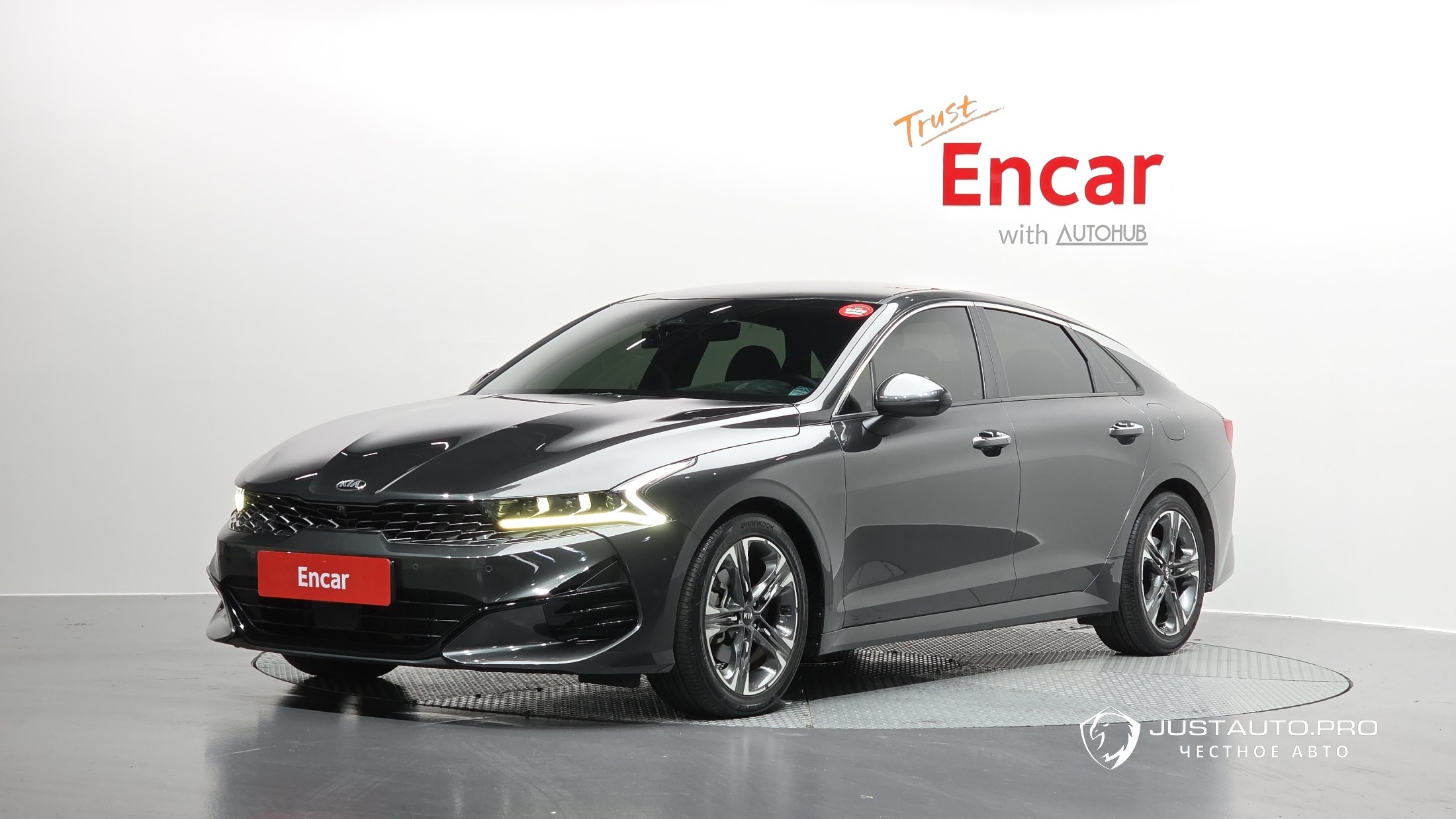 Автомобиль Kia K5