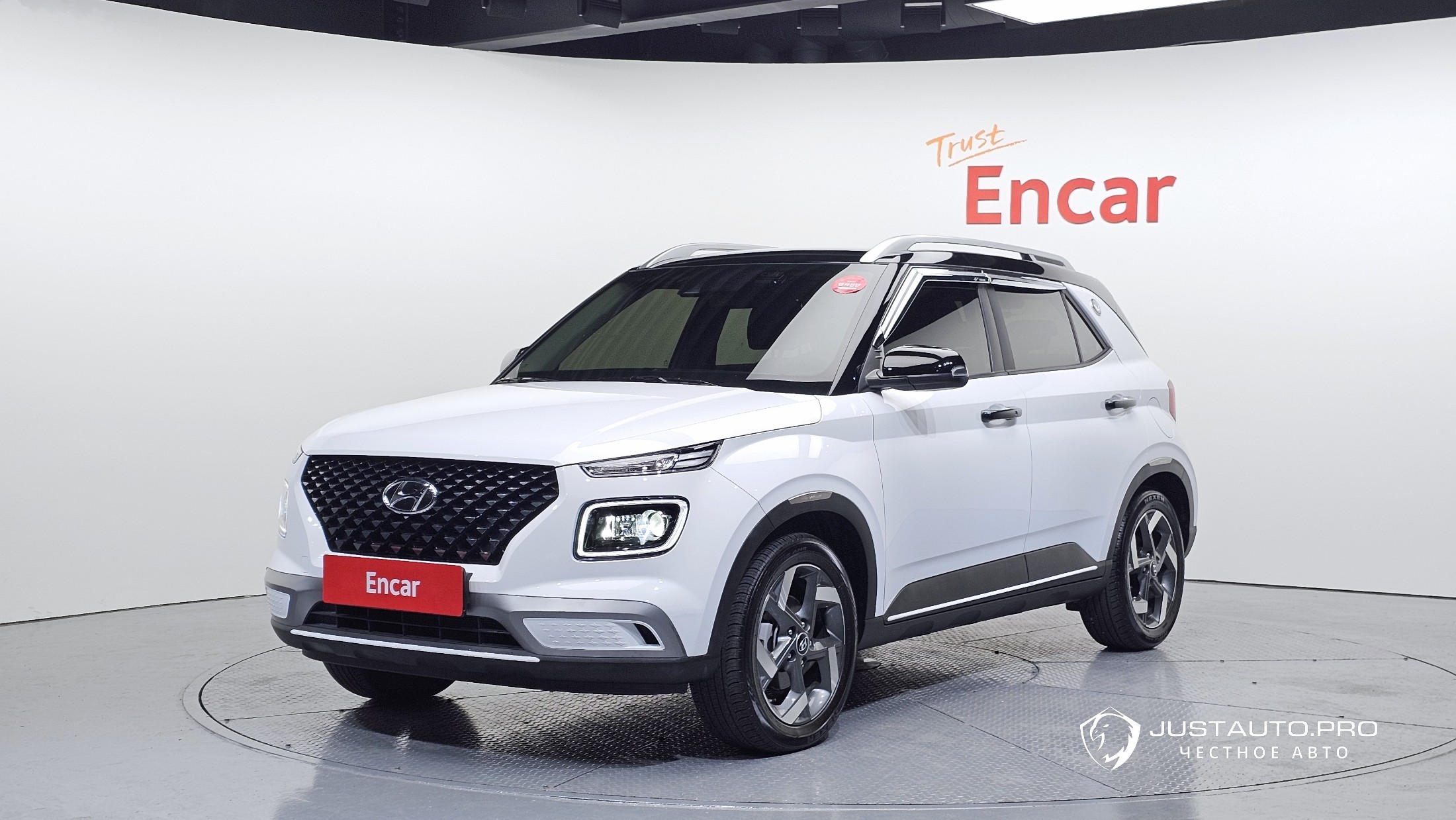 Автомобиль Hyundai Venue