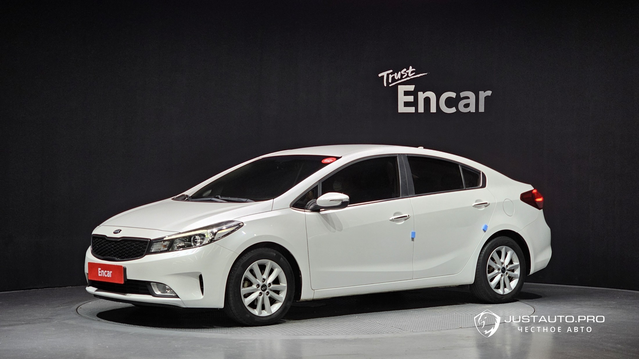 Автомобиль Kia K3