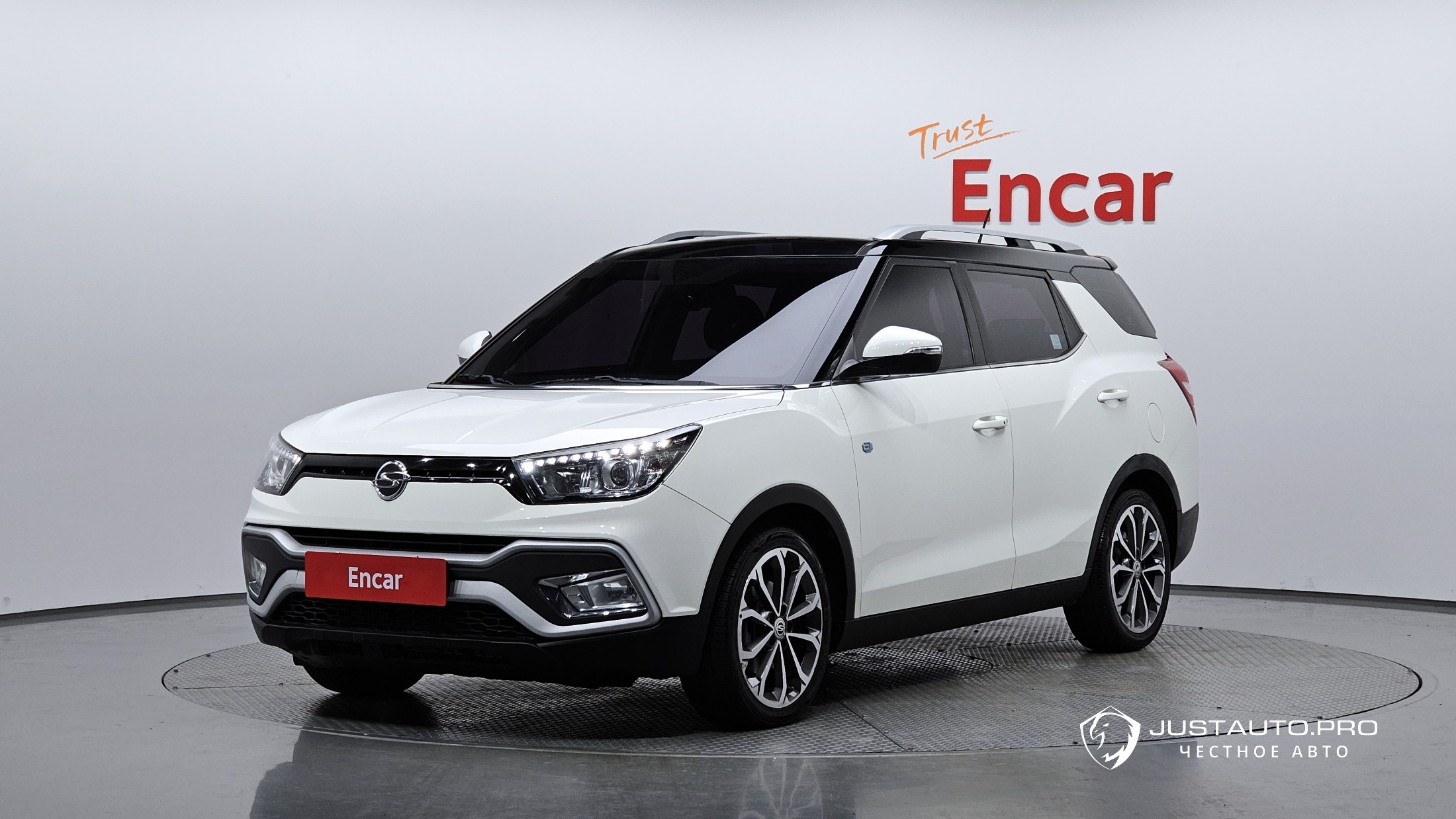 Автомобиль KG_Mobility_Ssangyong TIBOLI